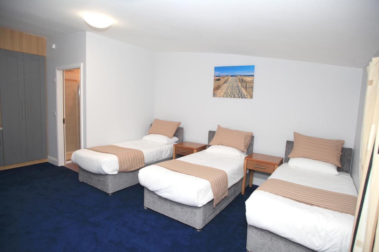 Comfort Triple Room with Shower