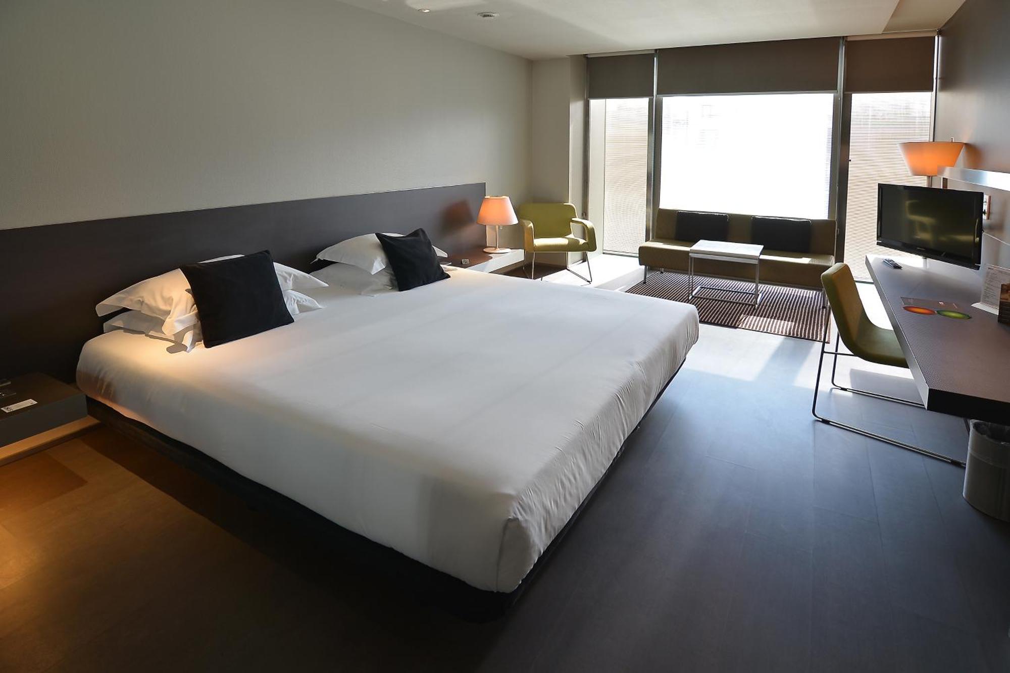Executive Double or Twin Room,1207946053:JPEG