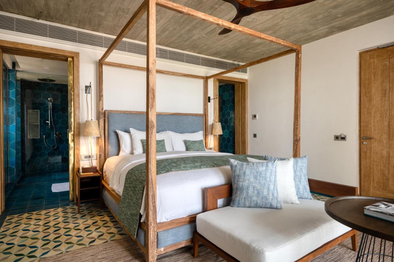 Bay View Suite
