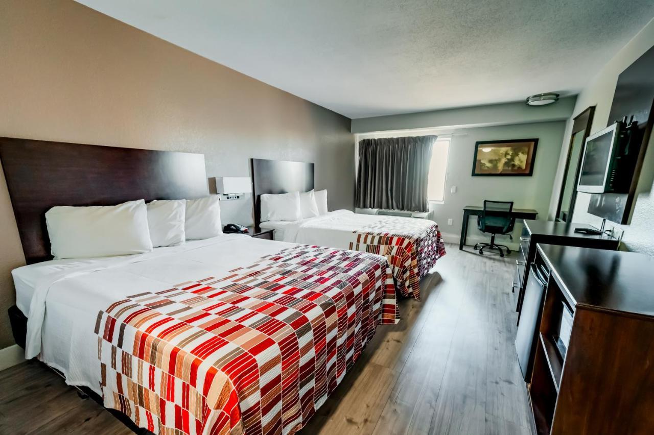 Deluxe Room Two Queen Beds Non-Smoking