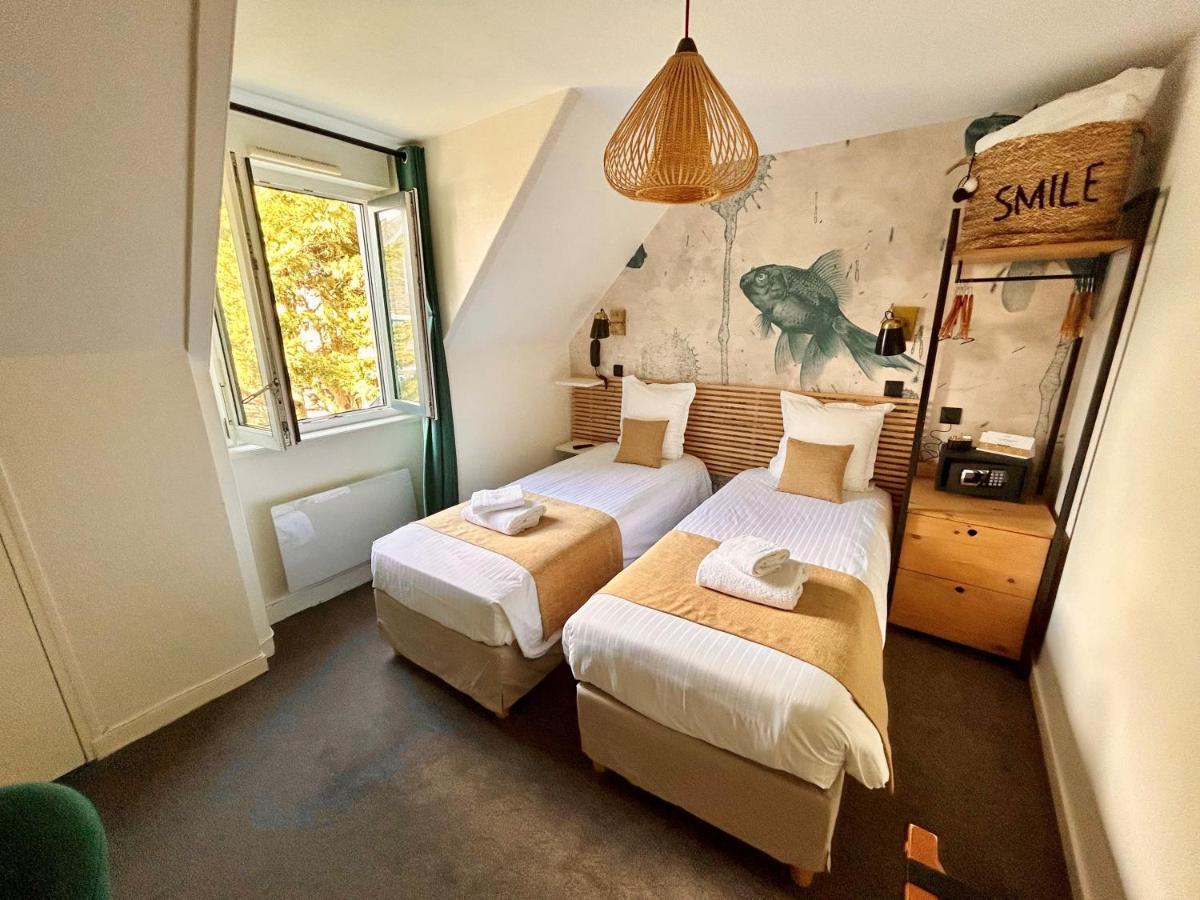 Twin Room - Courtyard View,1498830838:JPEG