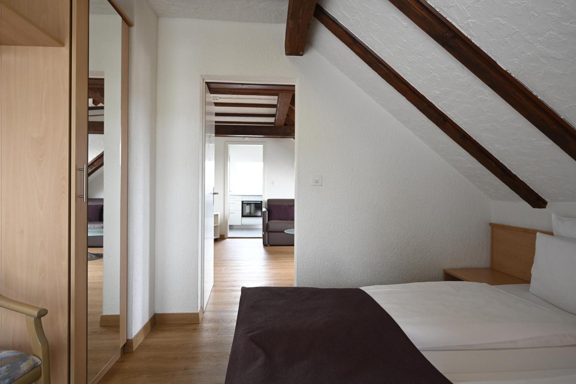 Suite Apartment