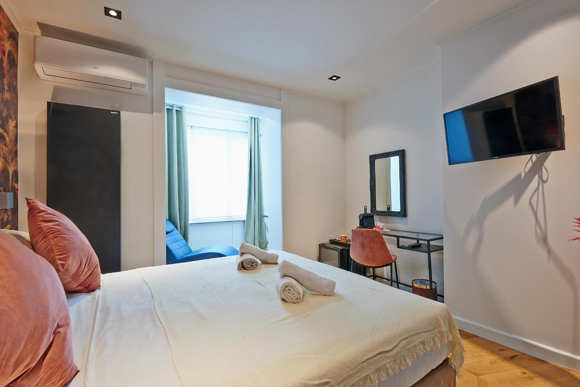 Triple Room,1521358951:JPEG