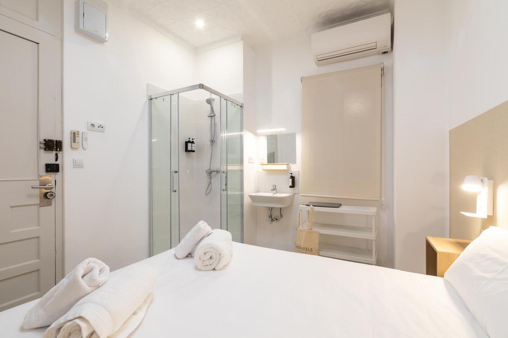 Interior Double Room
