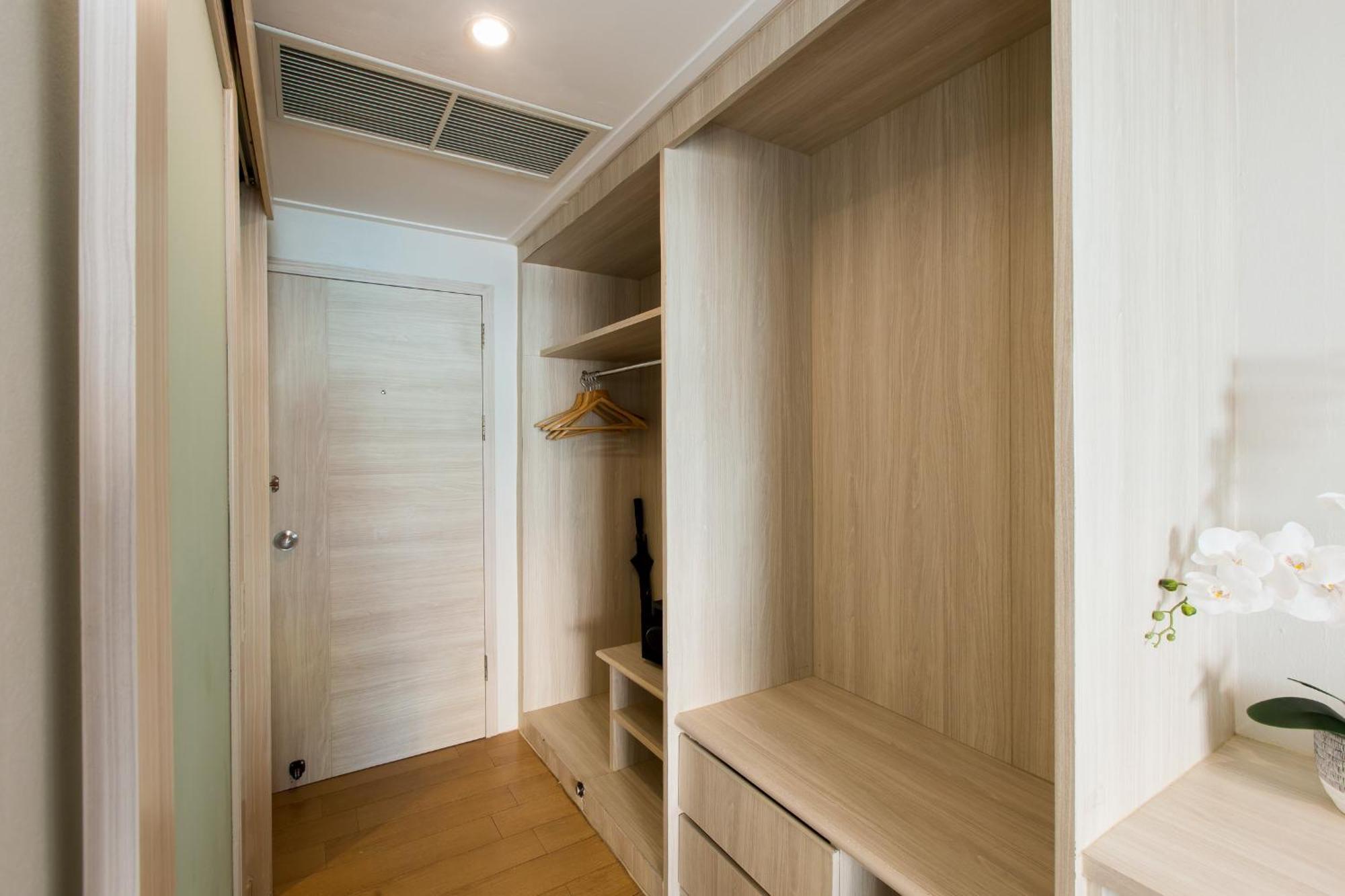 Standard Double or Twin Room City View