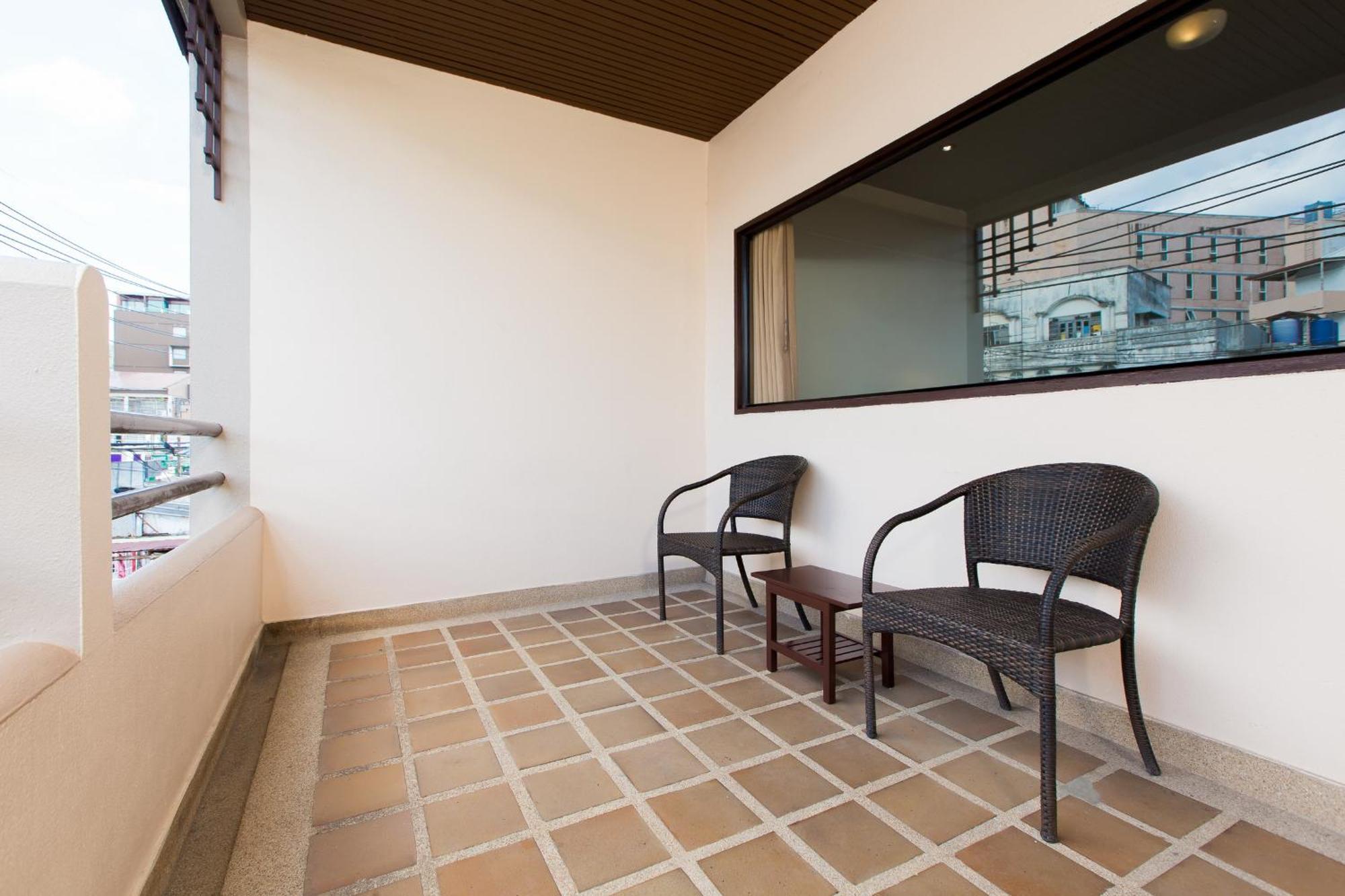 Standard Double or Twin Room City View