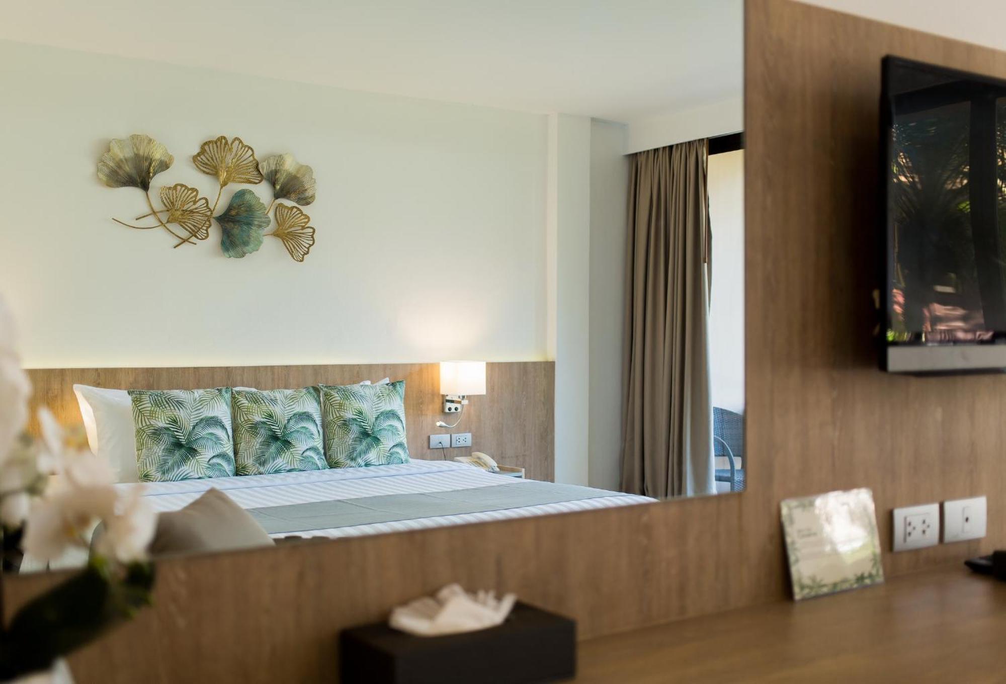 Superior Double Room Pool Wing