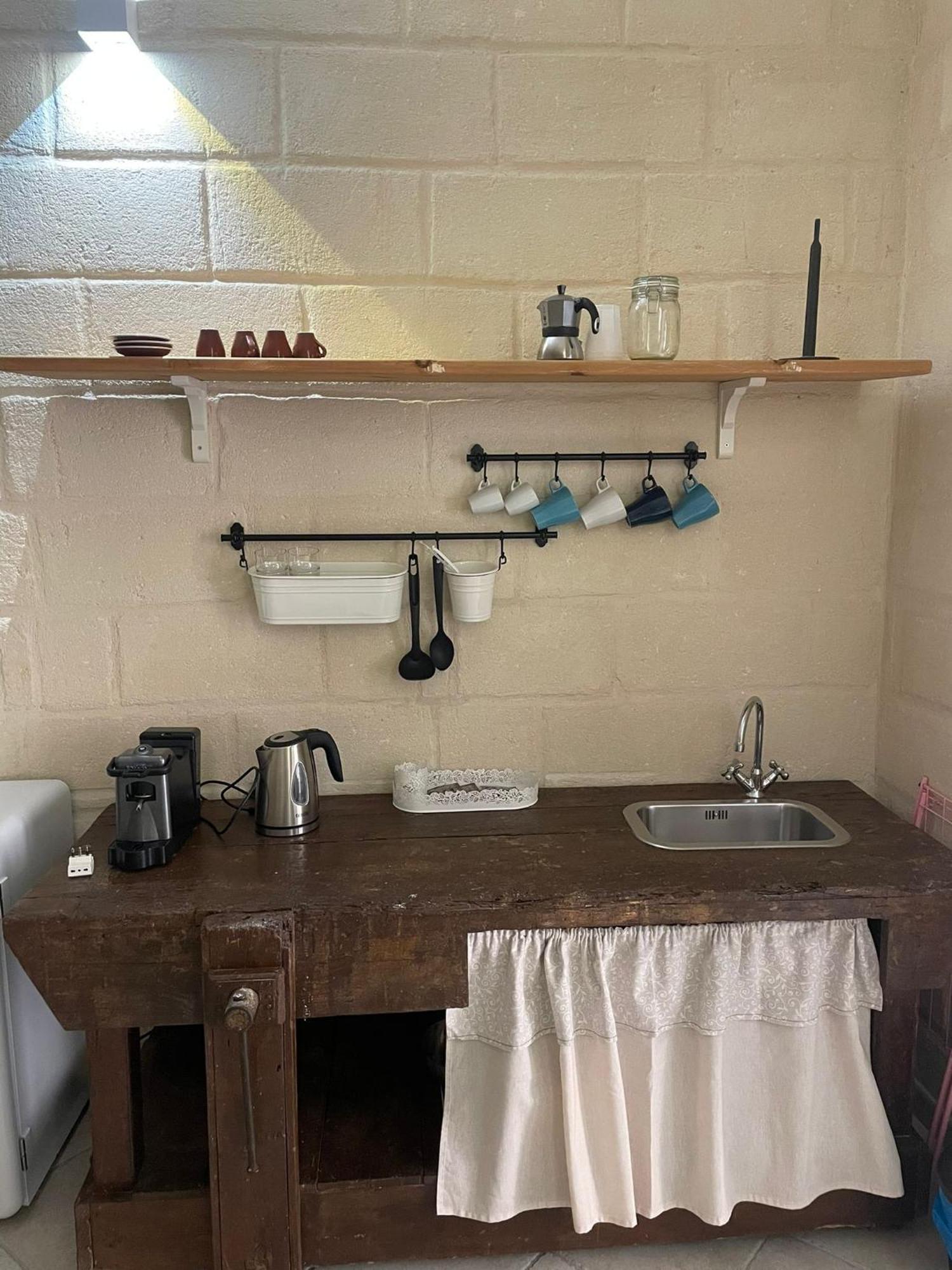 Large Double Room,1526996011:JPEG