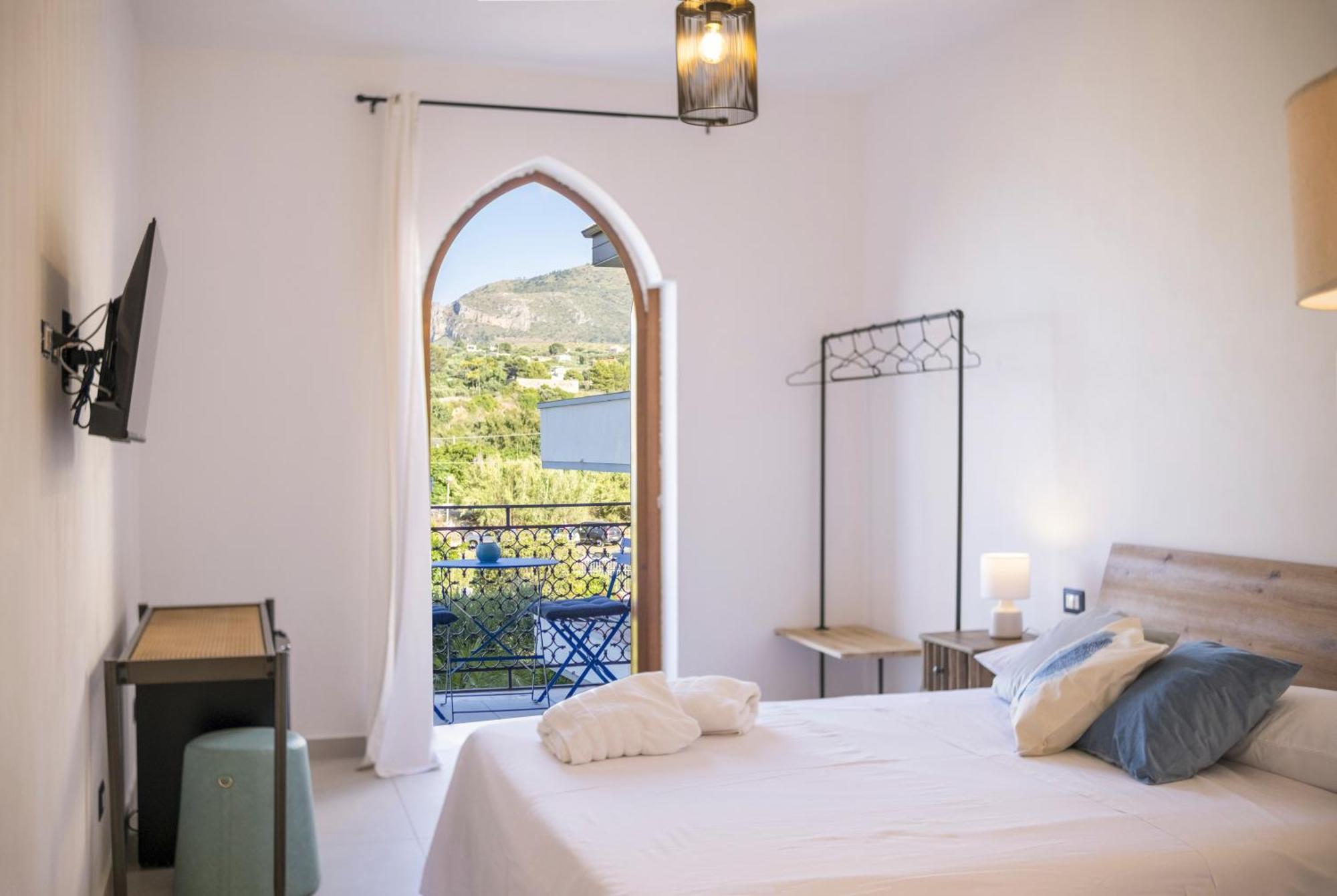 Double Room Balcony,1527896134:JPEG