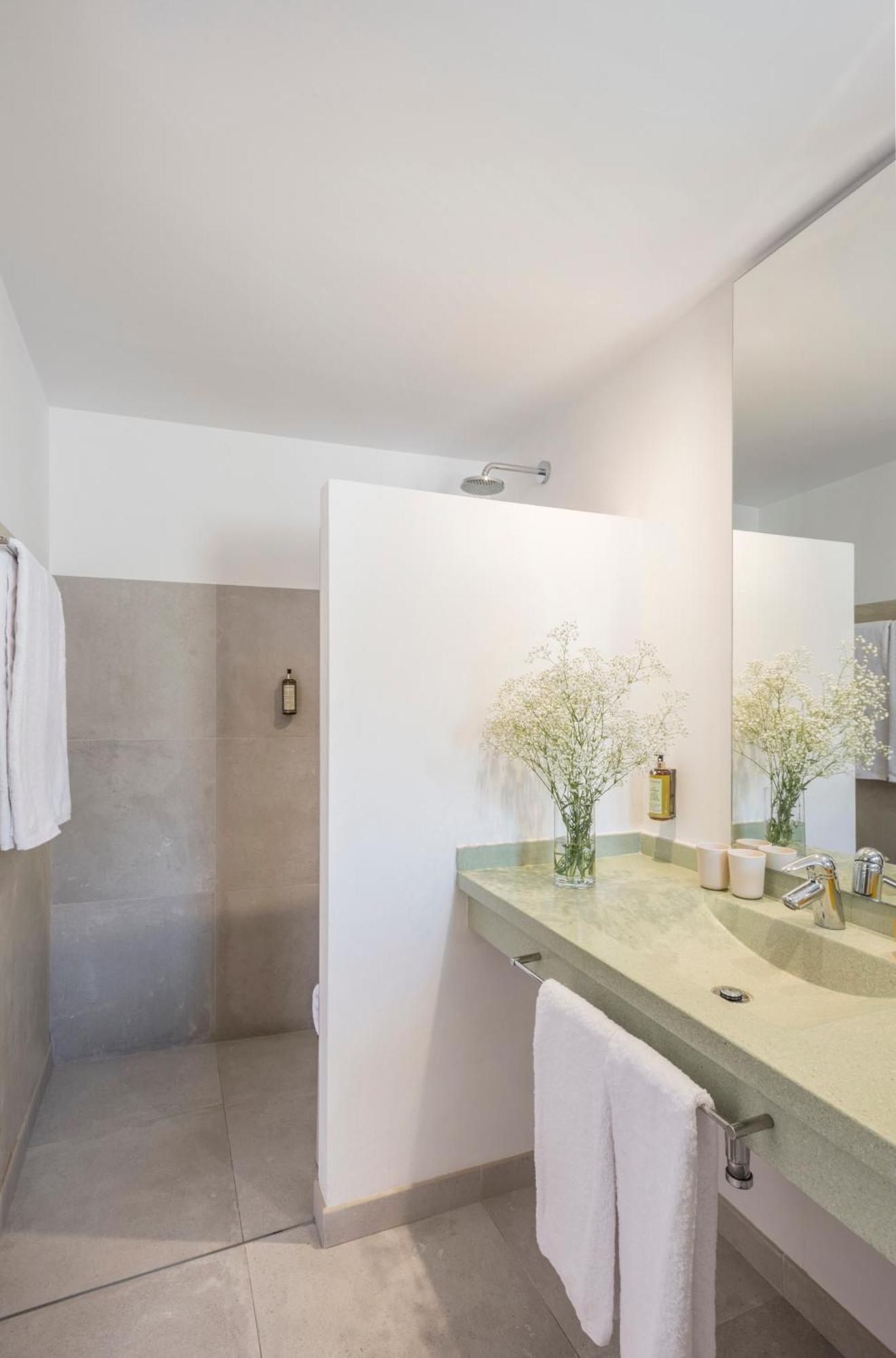 Comfort Double or Twin Room
