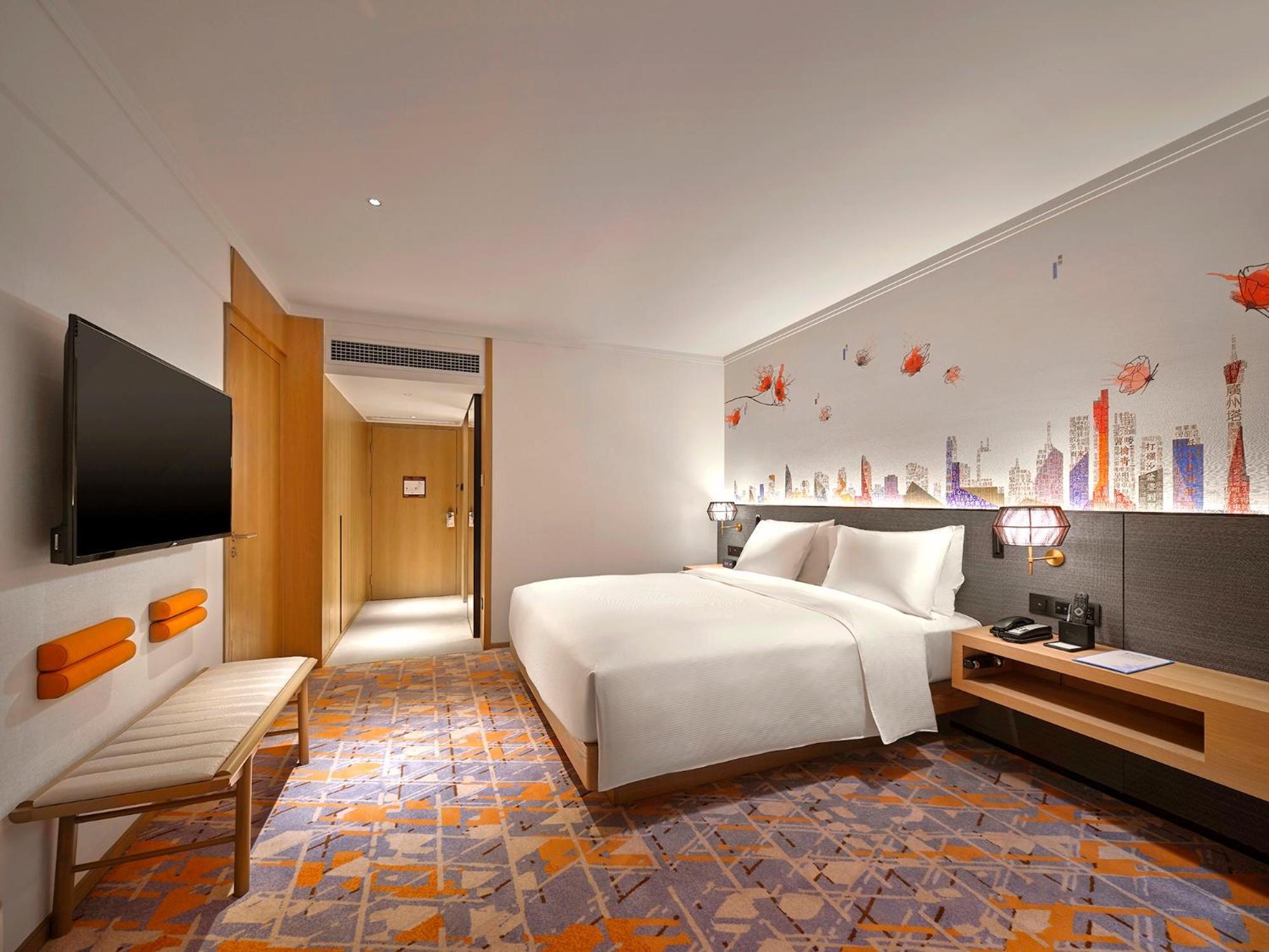 King Room - Mobility Accessible