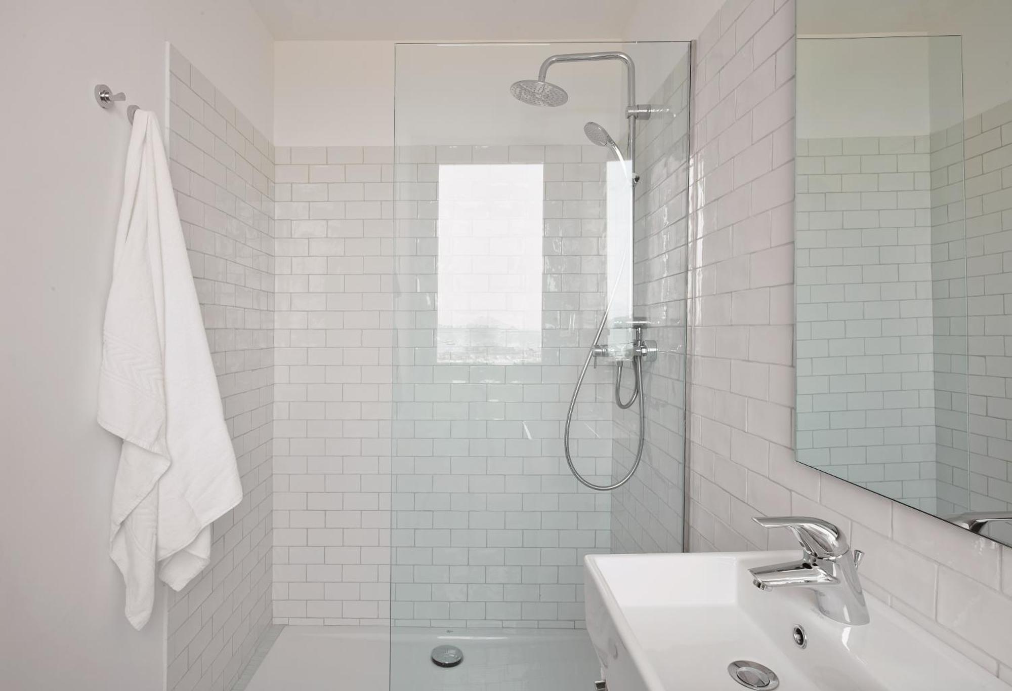 Double or Twin Room Side Sea View