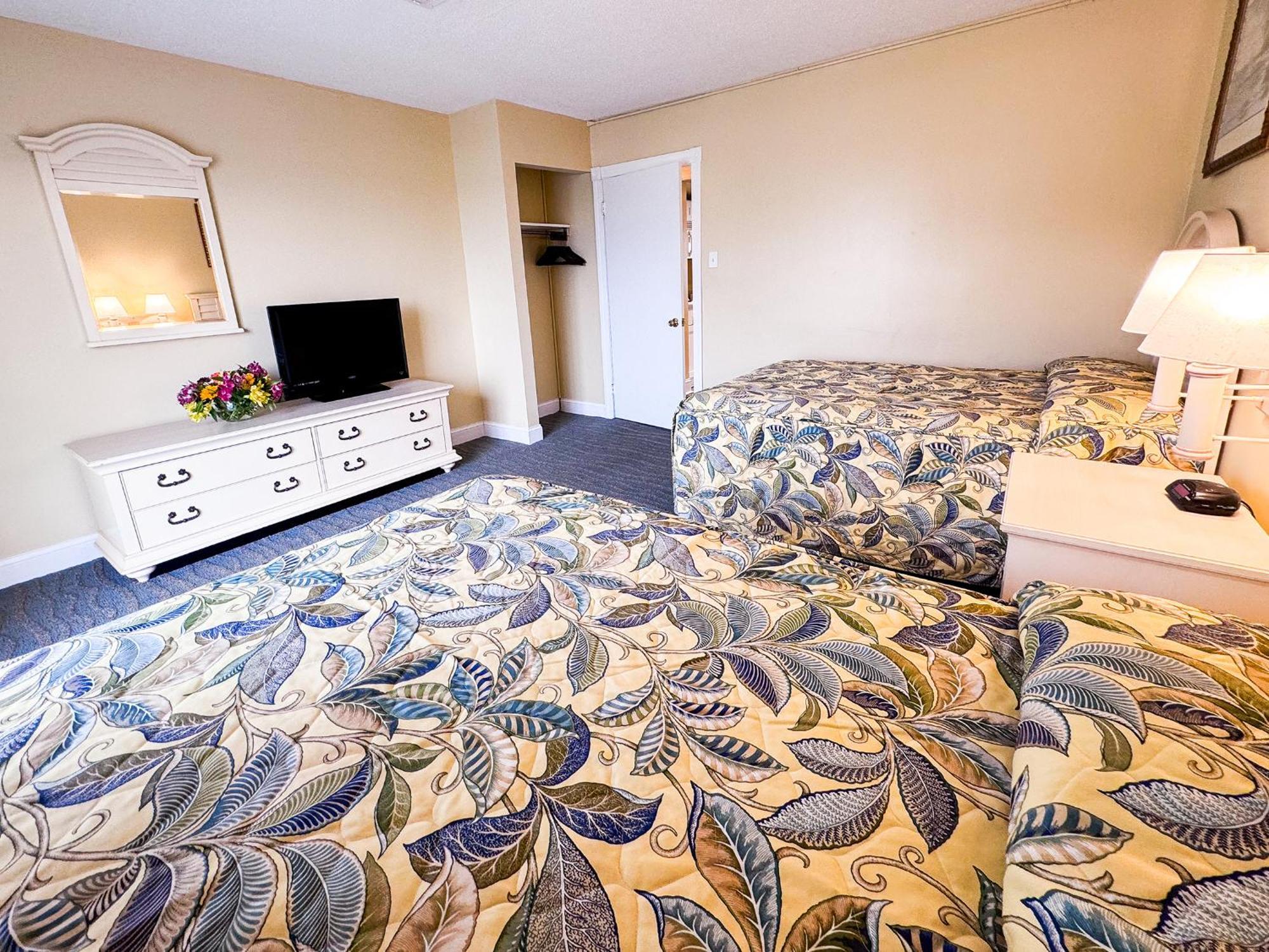 Deluxe Family Room,1538622403:JPEG