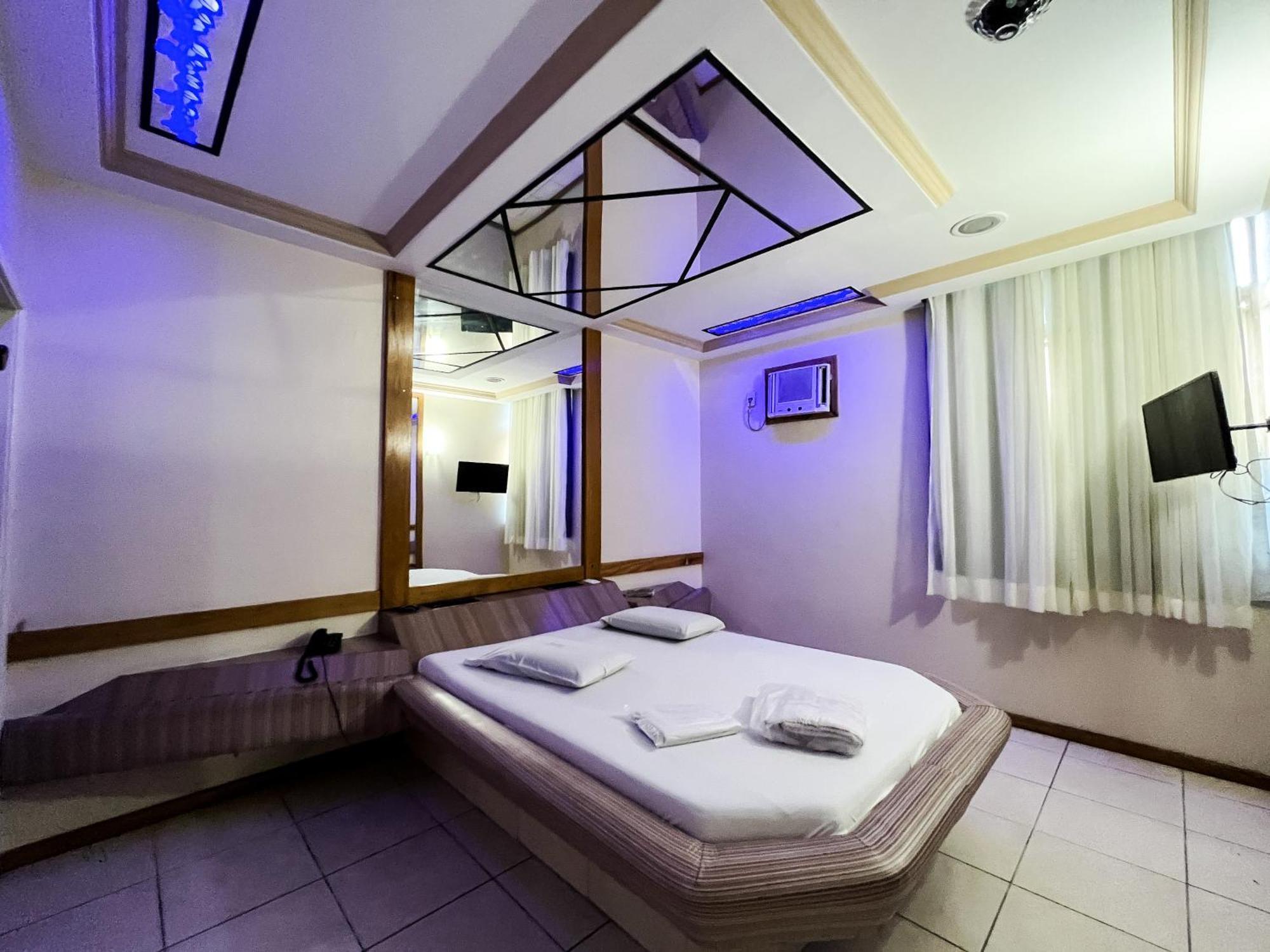 Quarto Duplo Standard