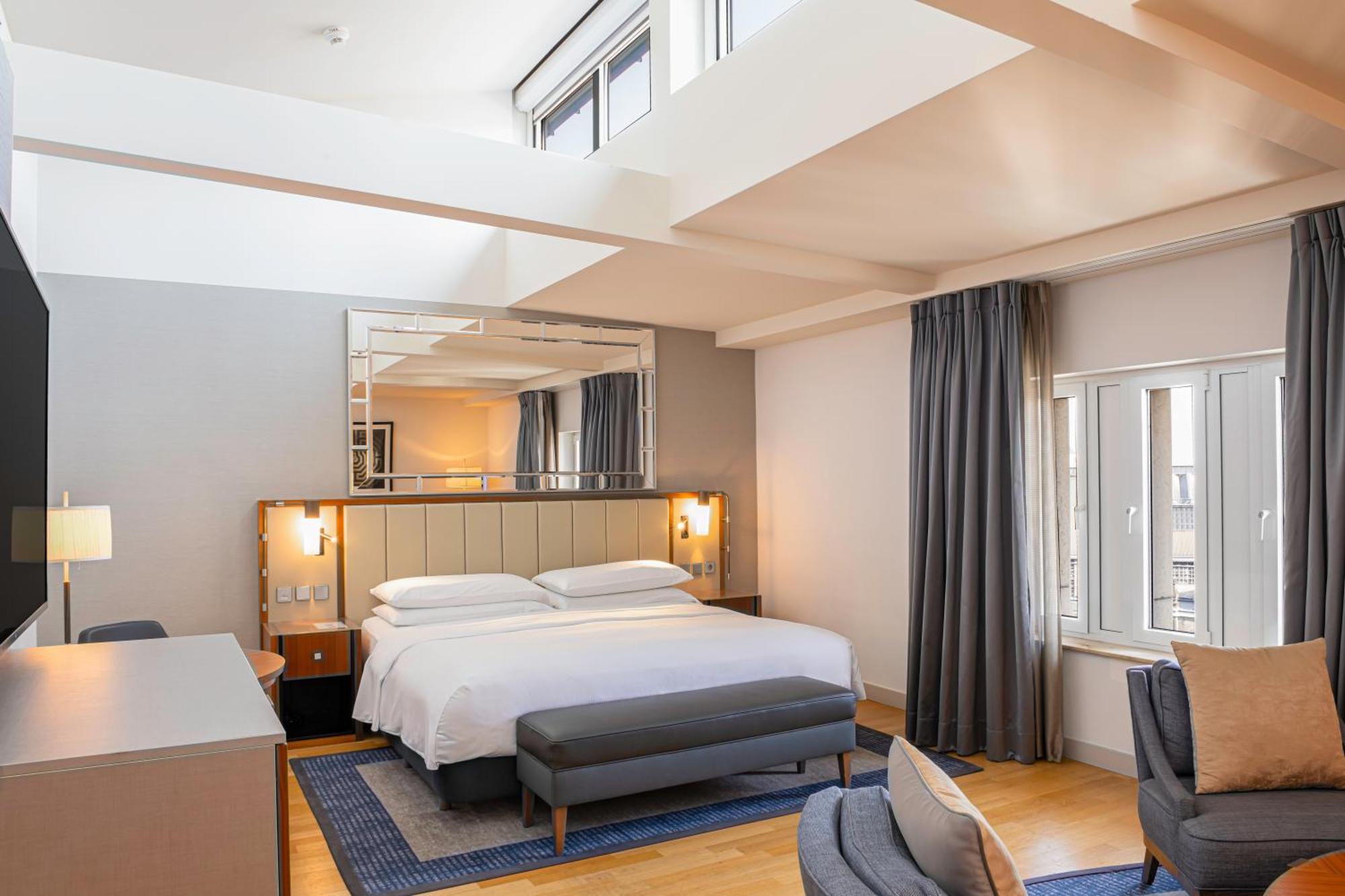 Junior Suite,1540593661:JPEG