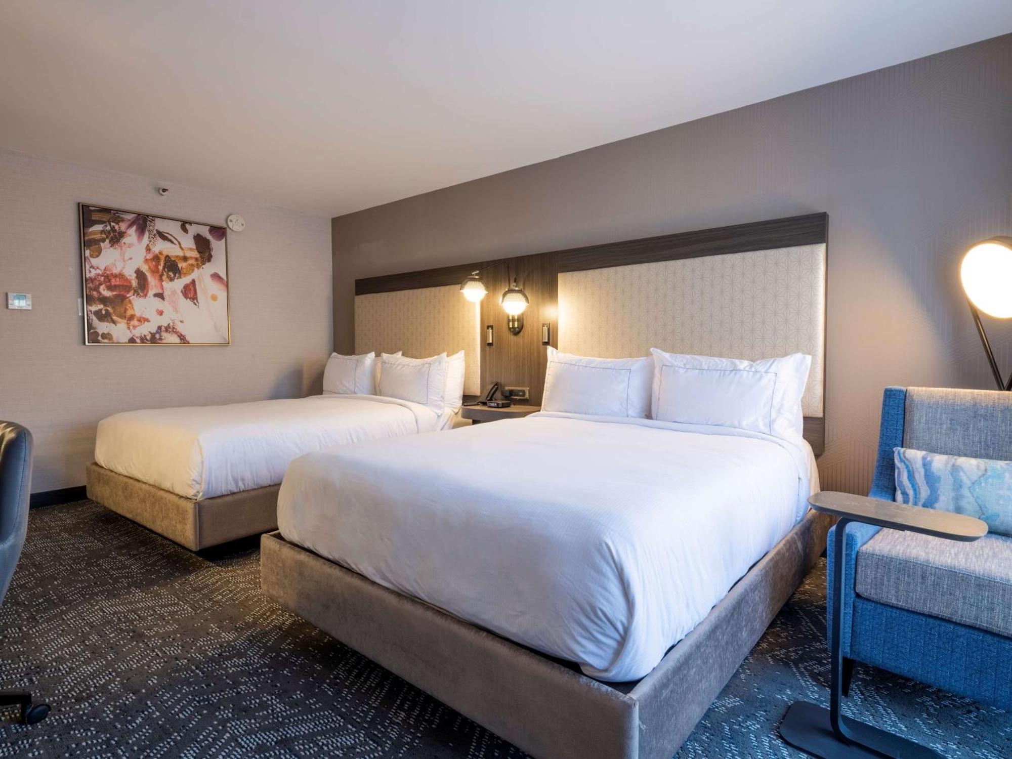 Queen Room with Two Queen Beds,1563301894:JPEG