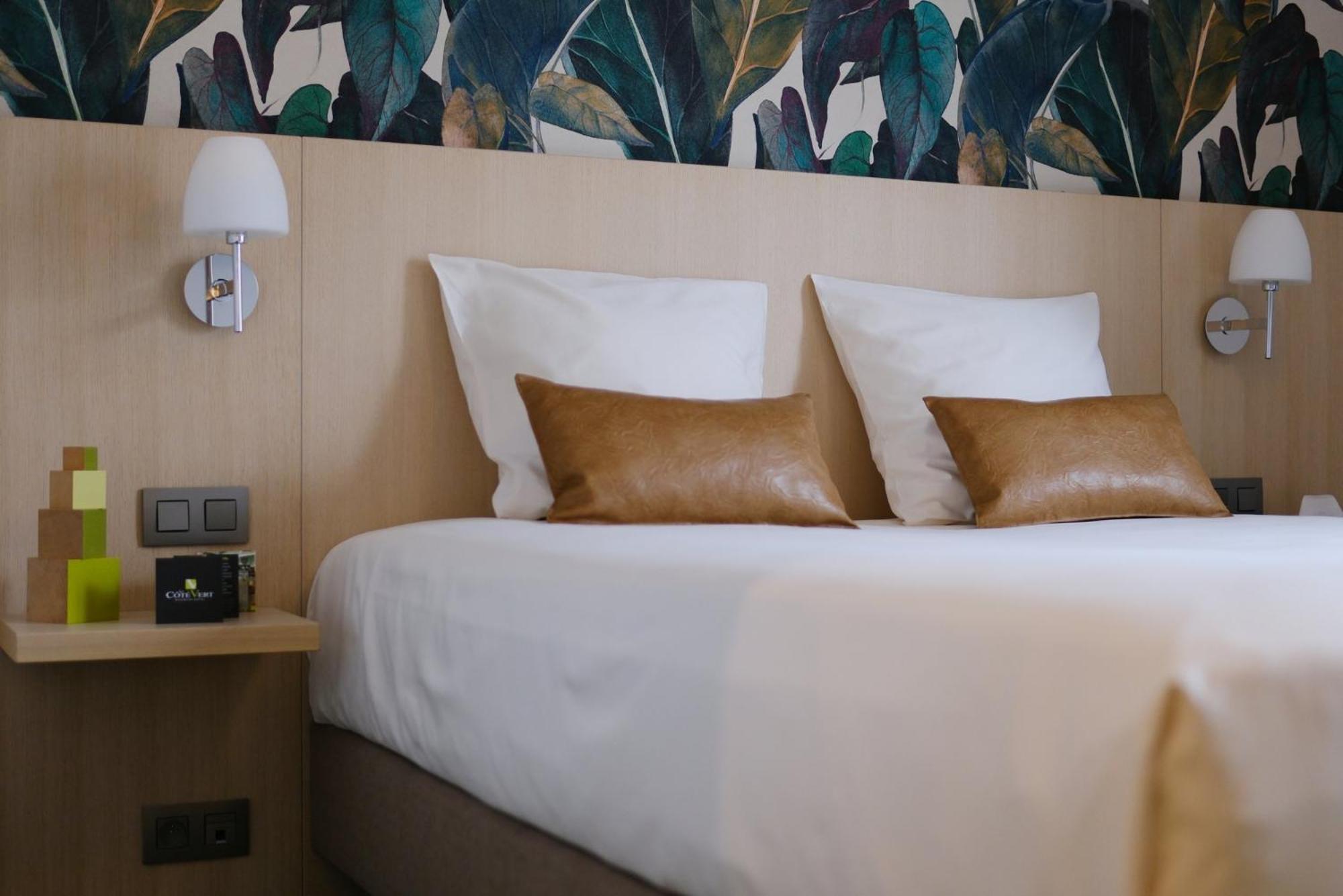 Standard Double Room,1545022468:JPEG