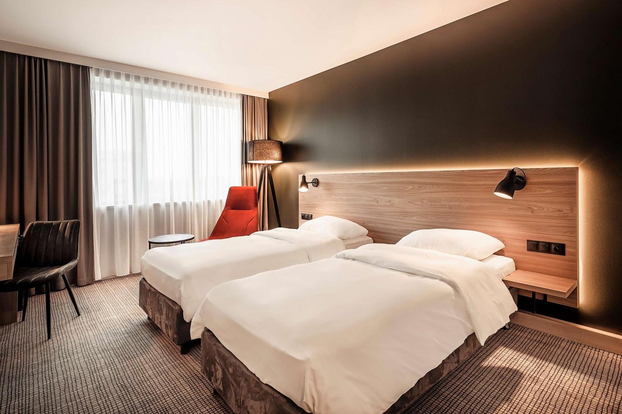 Standard Room,1545586177:JPEG