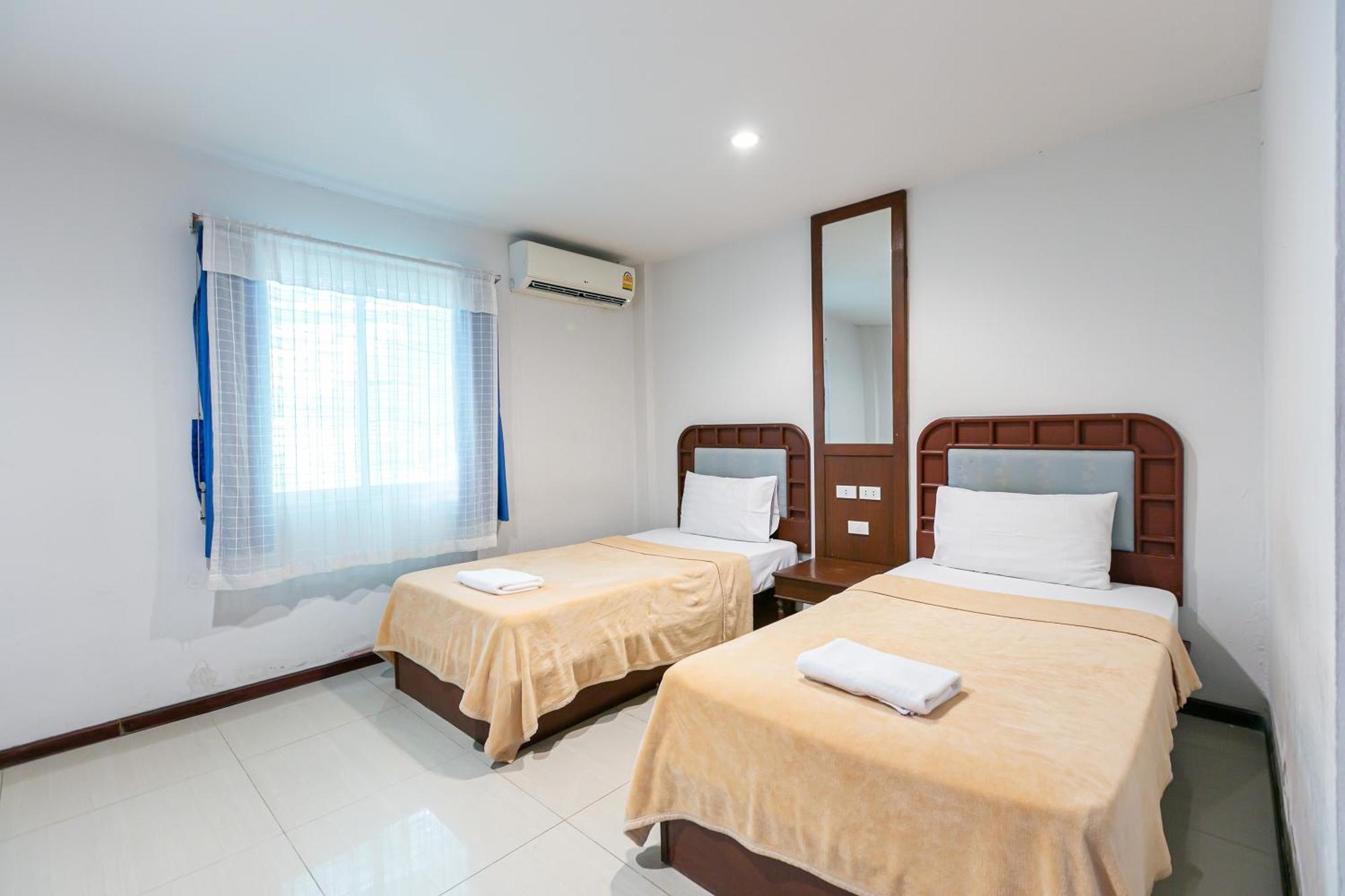 Standard Twin Room,1545927817:JPEG