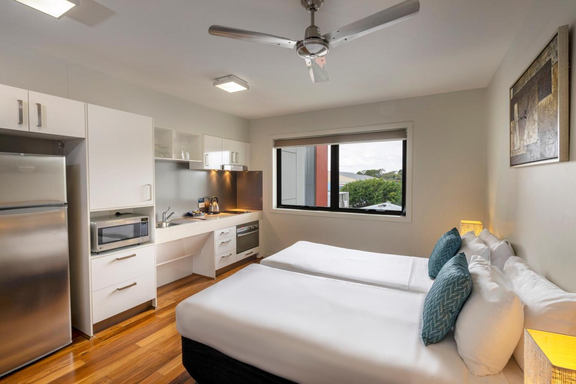 Studio Apartment Accessible
