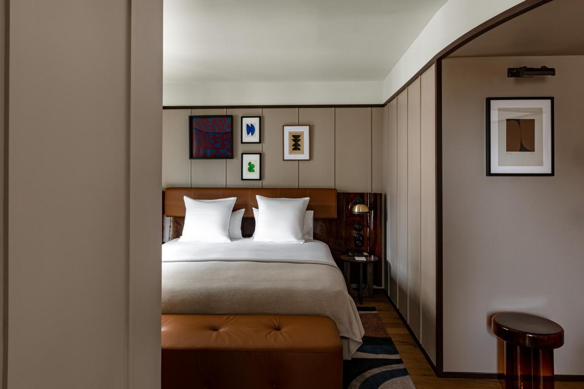 Corner Junior Suite