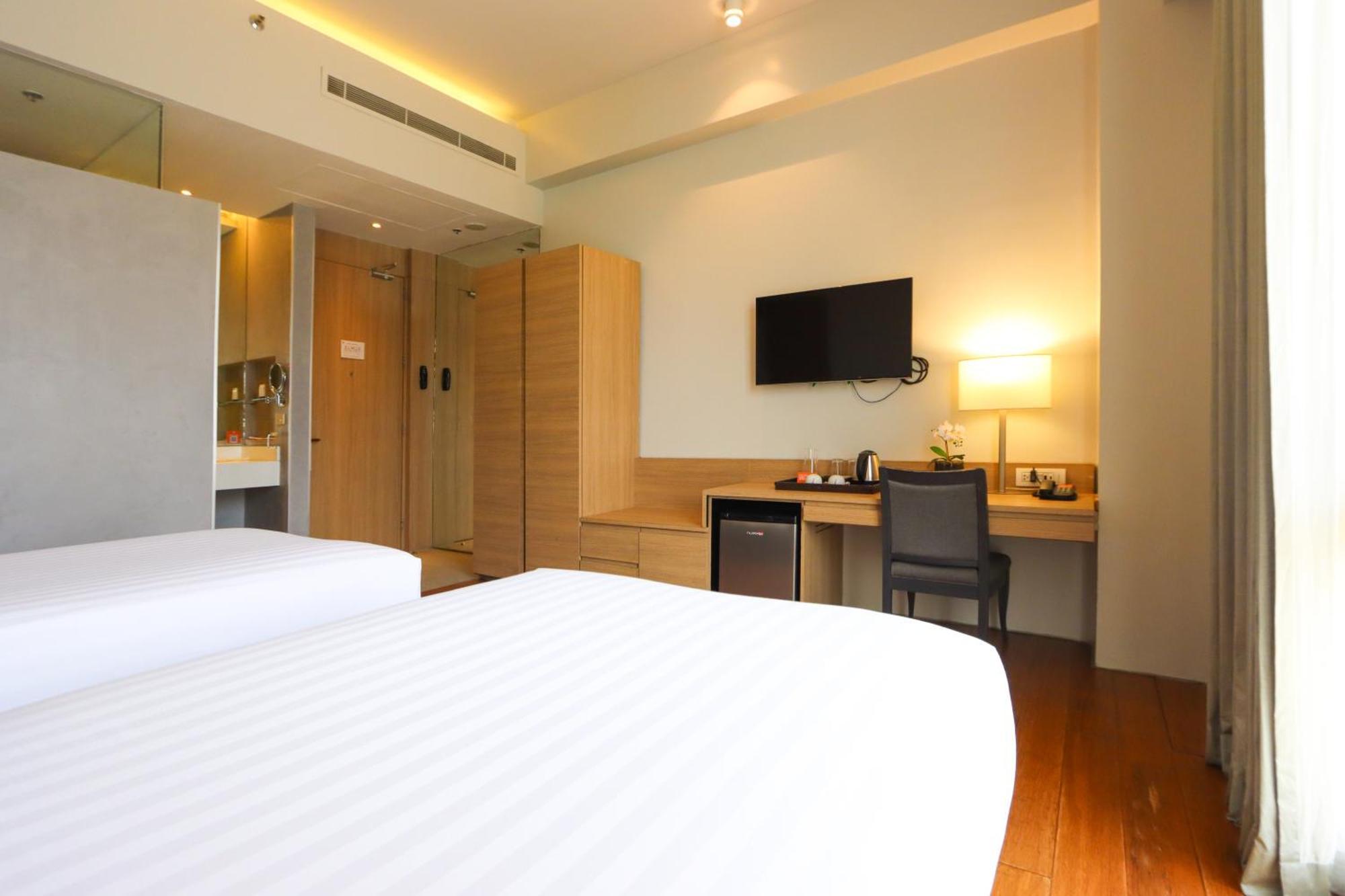 Executive Twin Room,1549960210:JPEG
