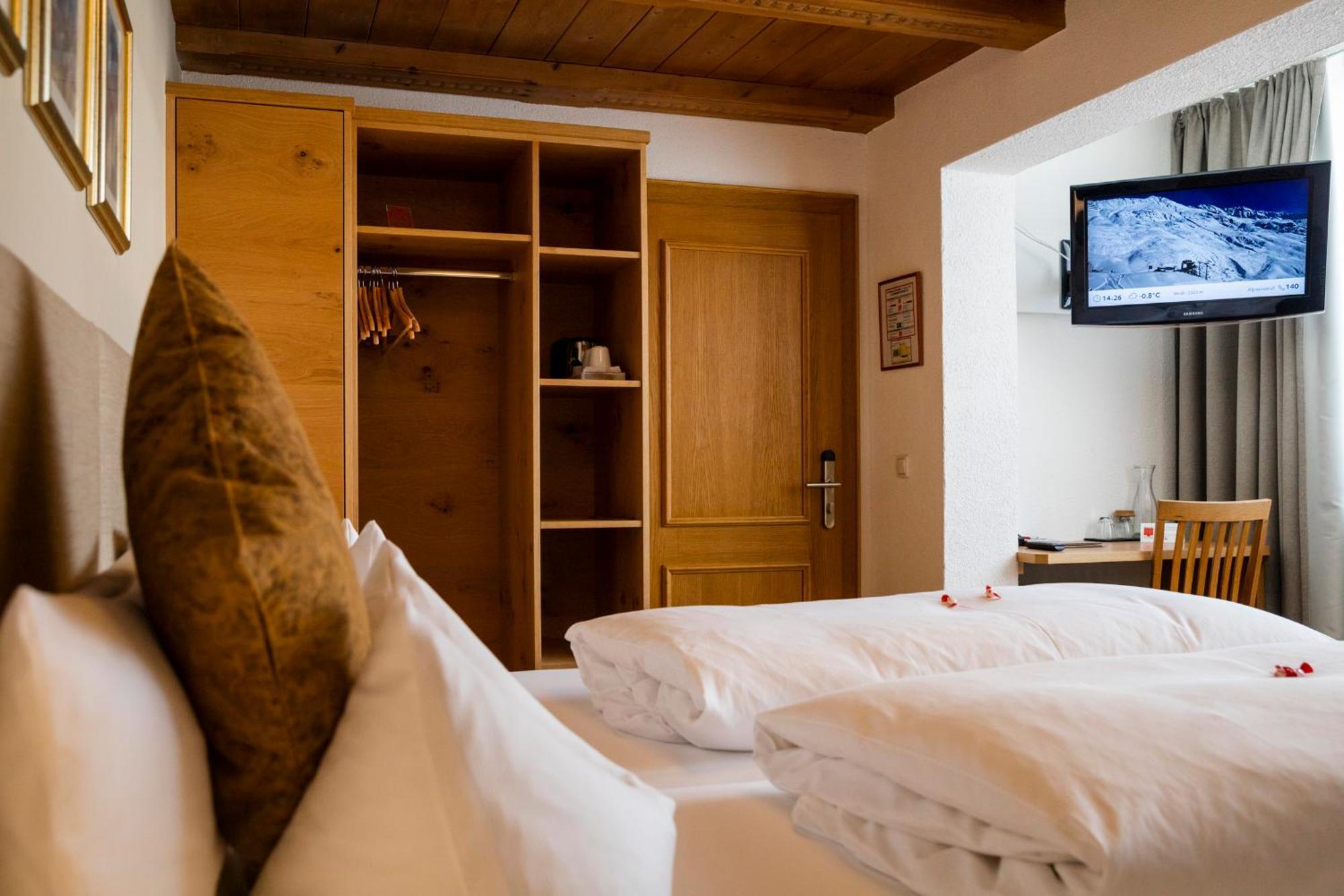 Double or Twin Room
