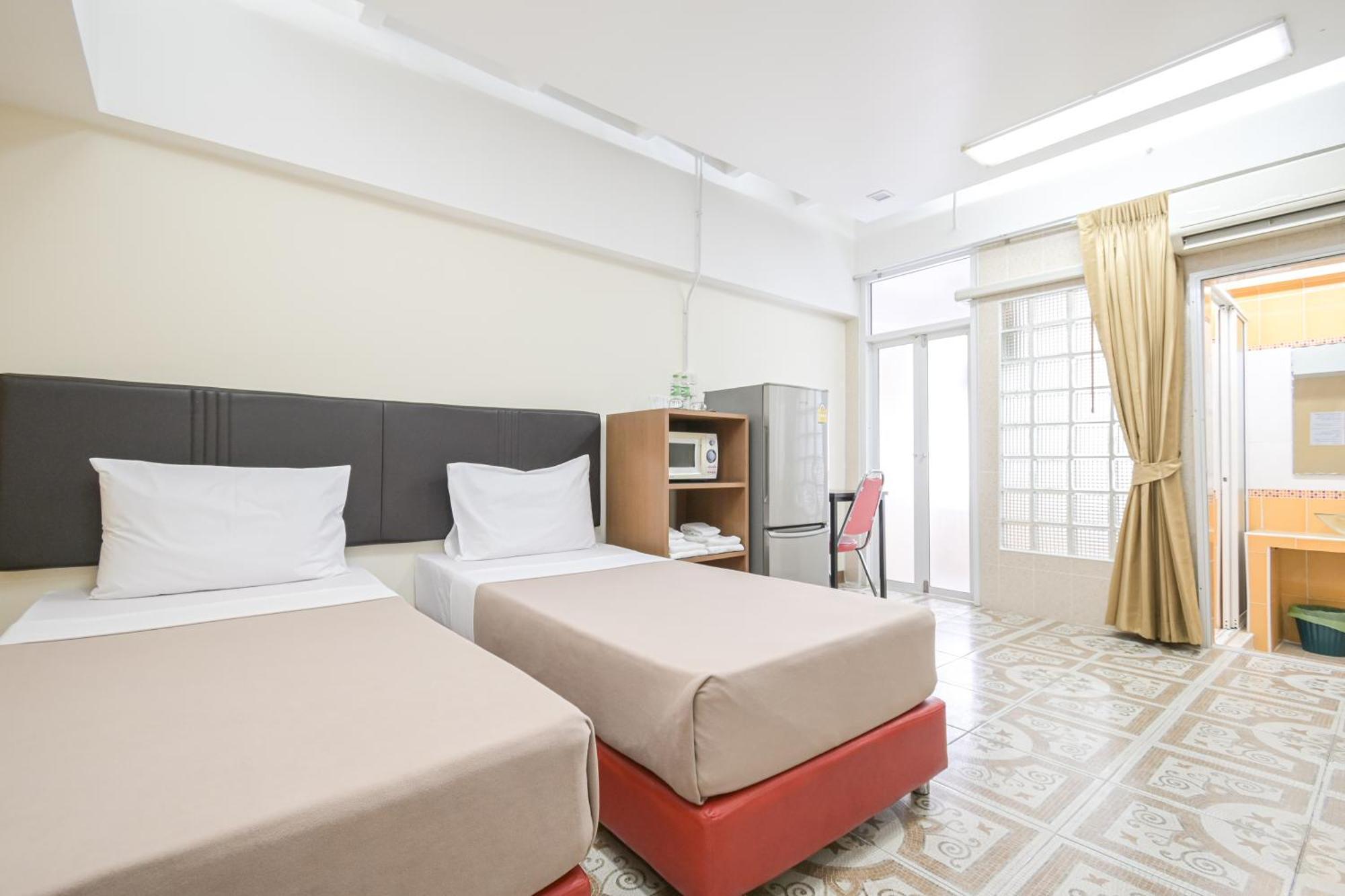 Standard Twin Room,1550617846:JPEG
