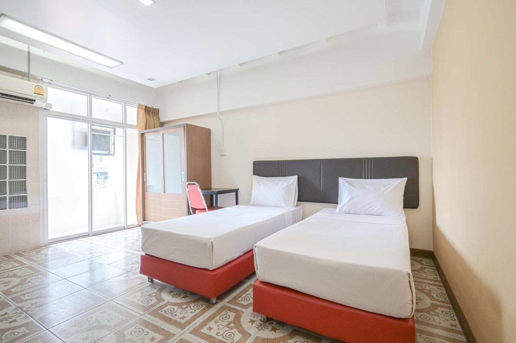 Superior Twin Room,1550618116:JPEG