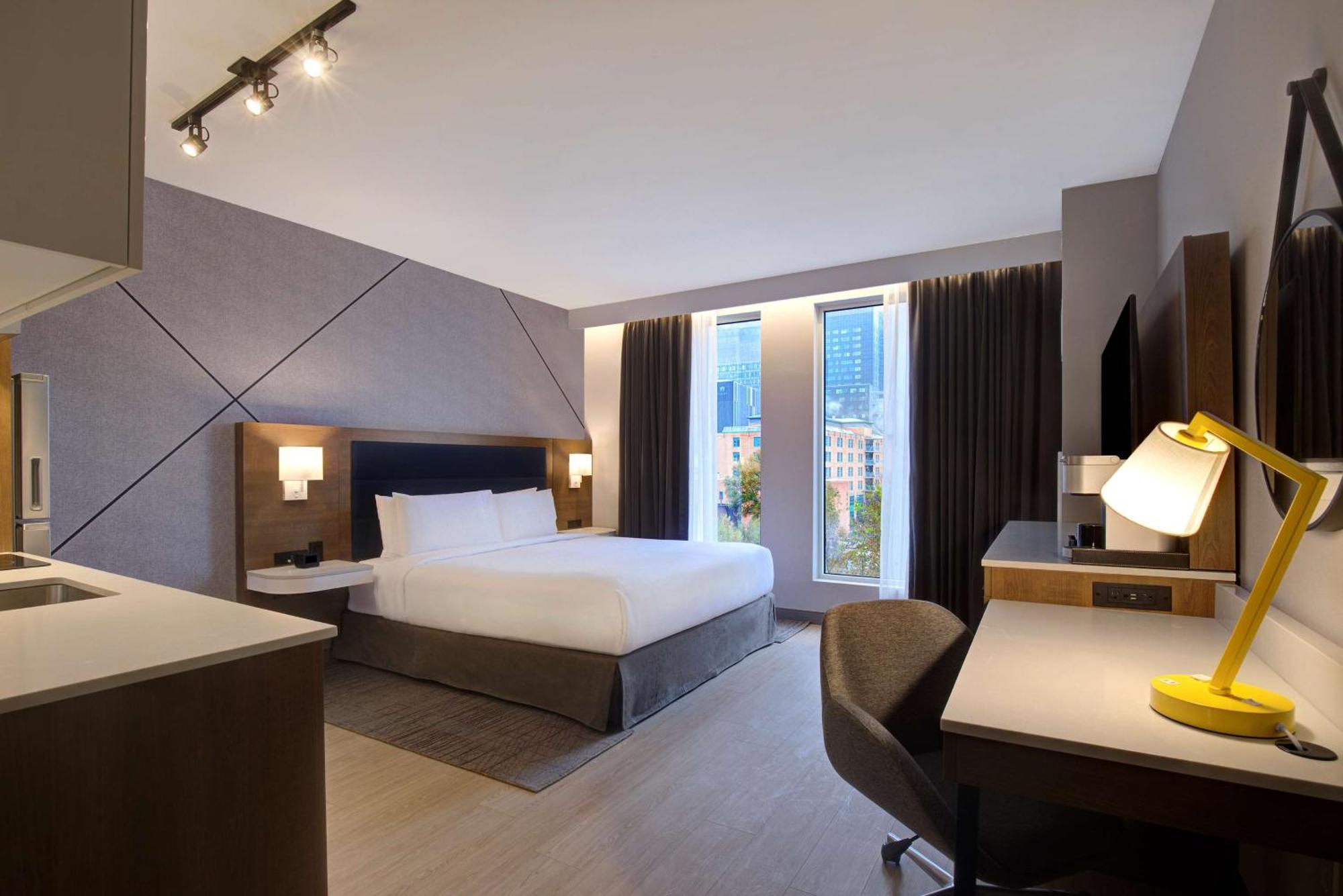 King Room Kitchenette Mobility or Hearing Accessible