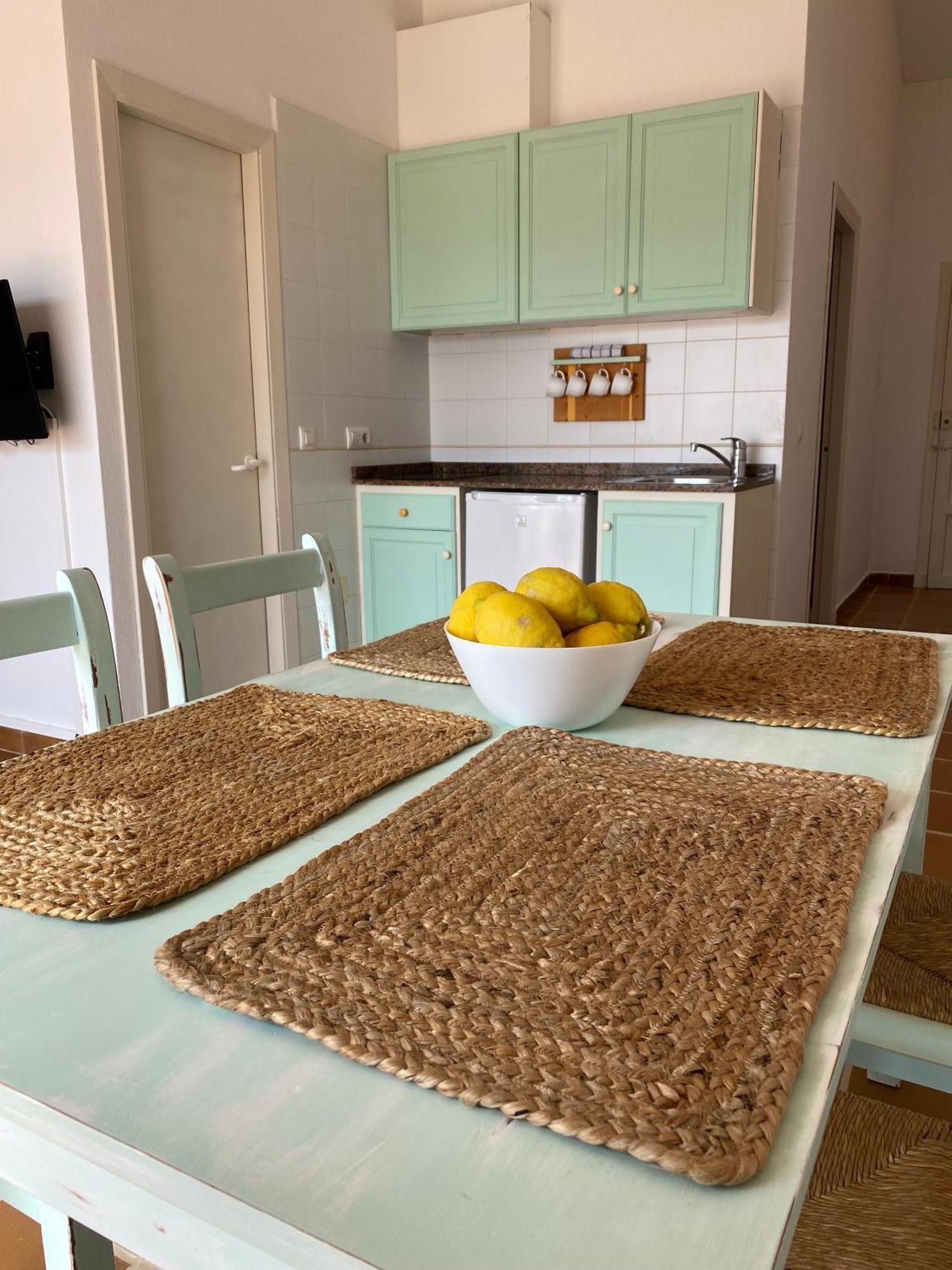 One-Bedroom Apartment,1551755809:JPEG
