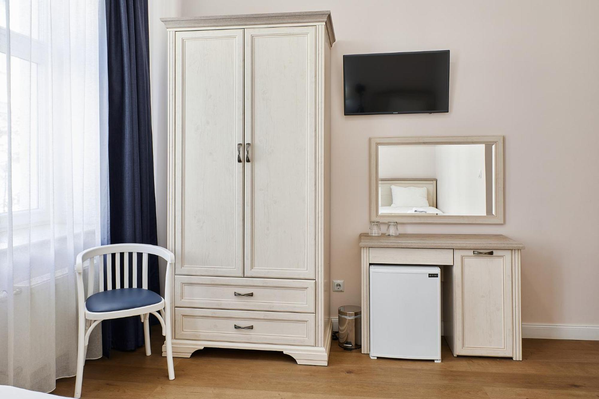 Standard Twin Room,1419860355:JPEG