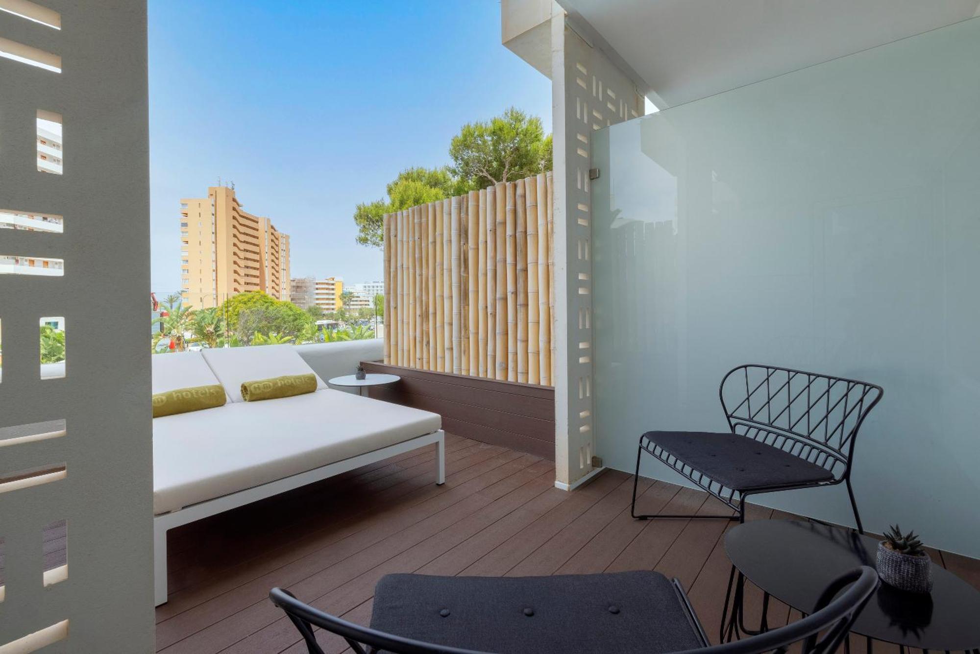 Premium Twin Room Terrace