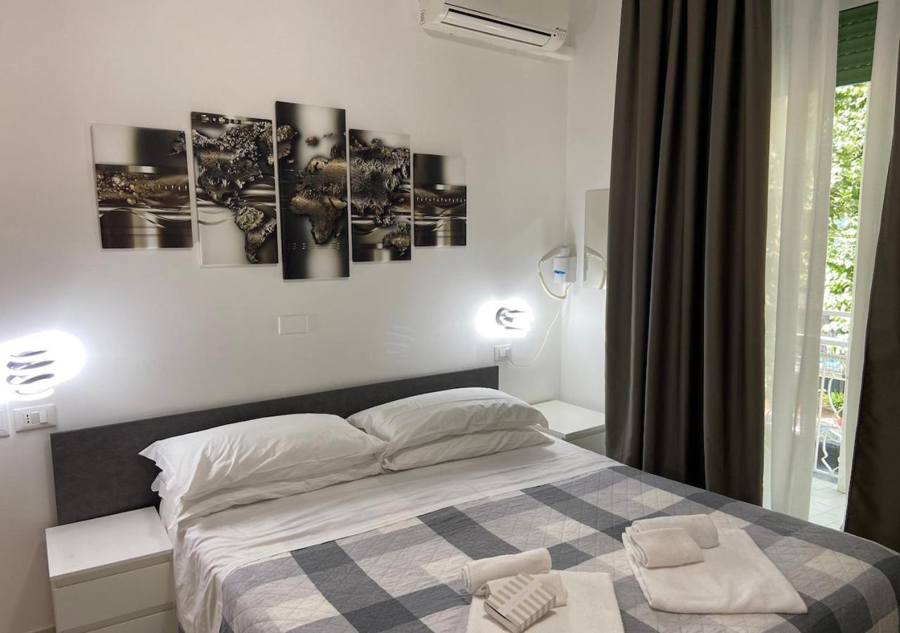 Standard Double or Twin Room,1556074309:JPEG
