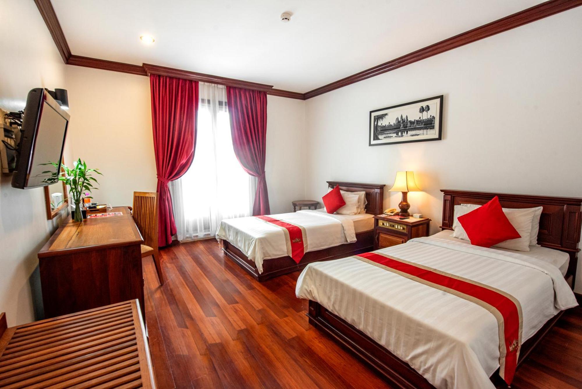 Deluxe Twin Room Balcony
