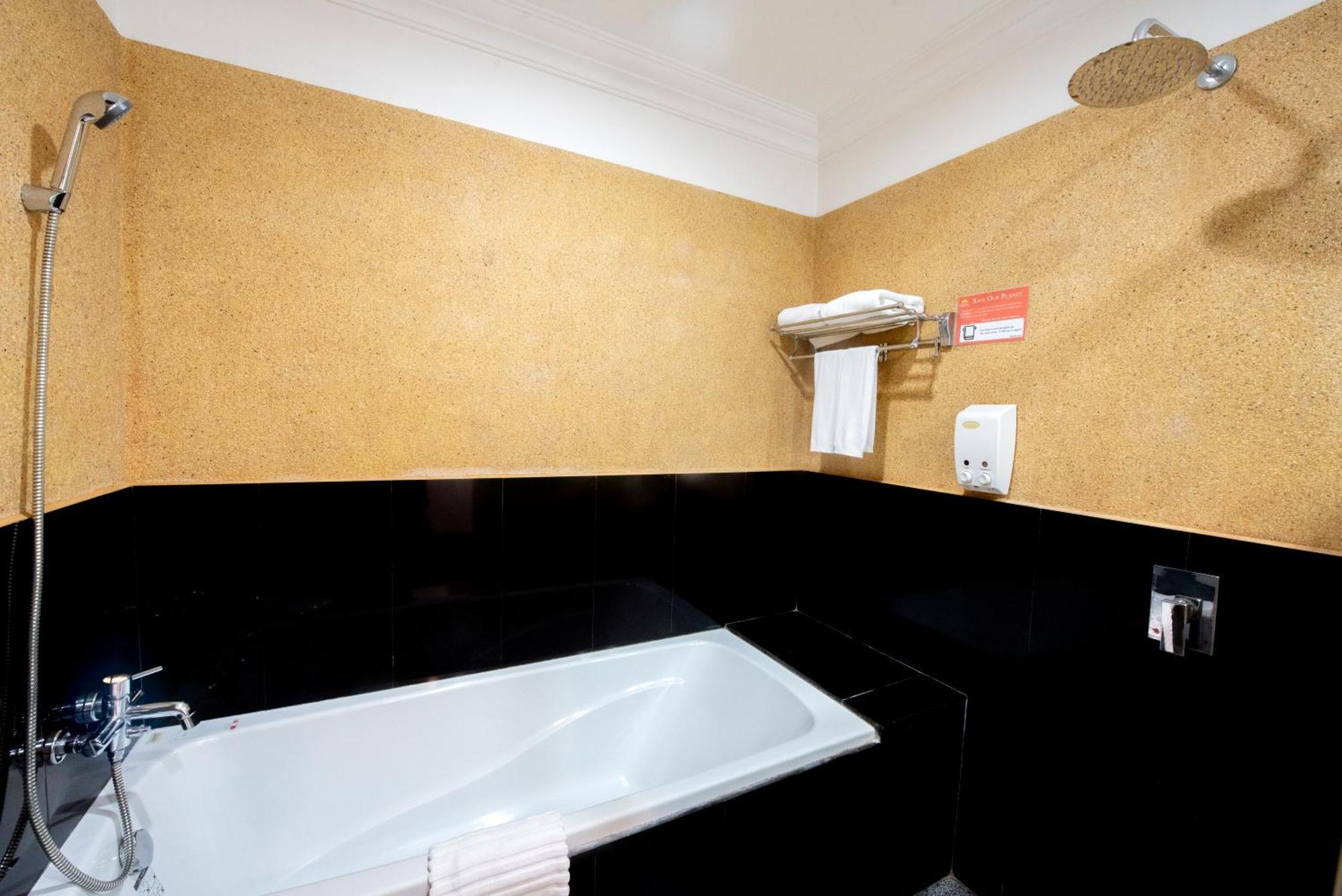 Deluxe King Room Balcony