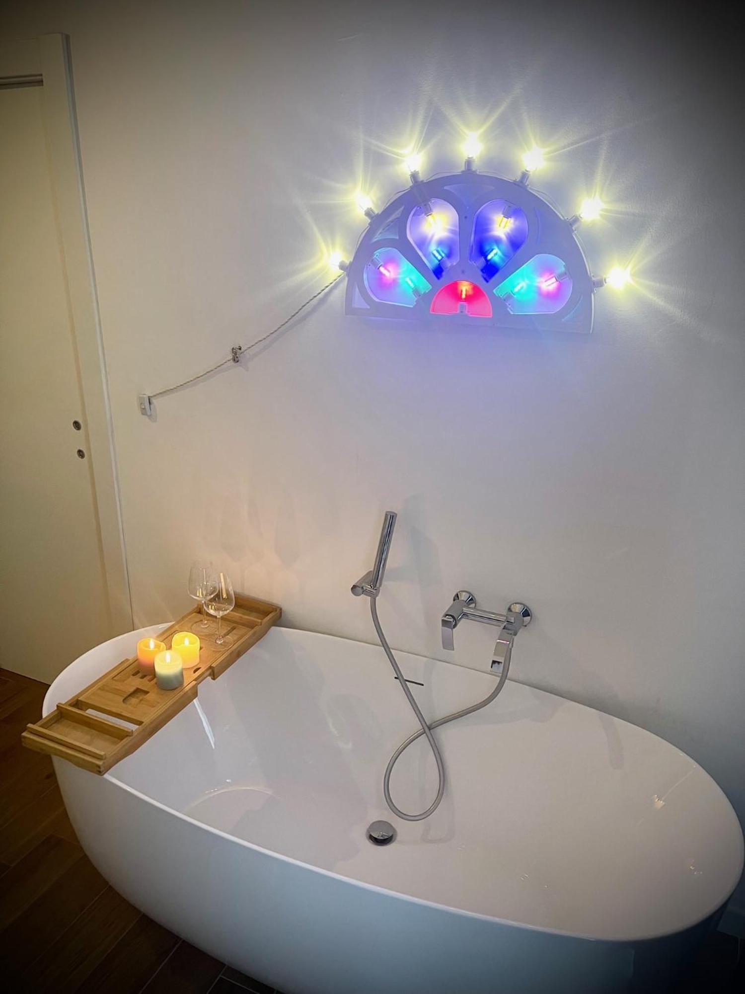 Deluxe Double Room Bath