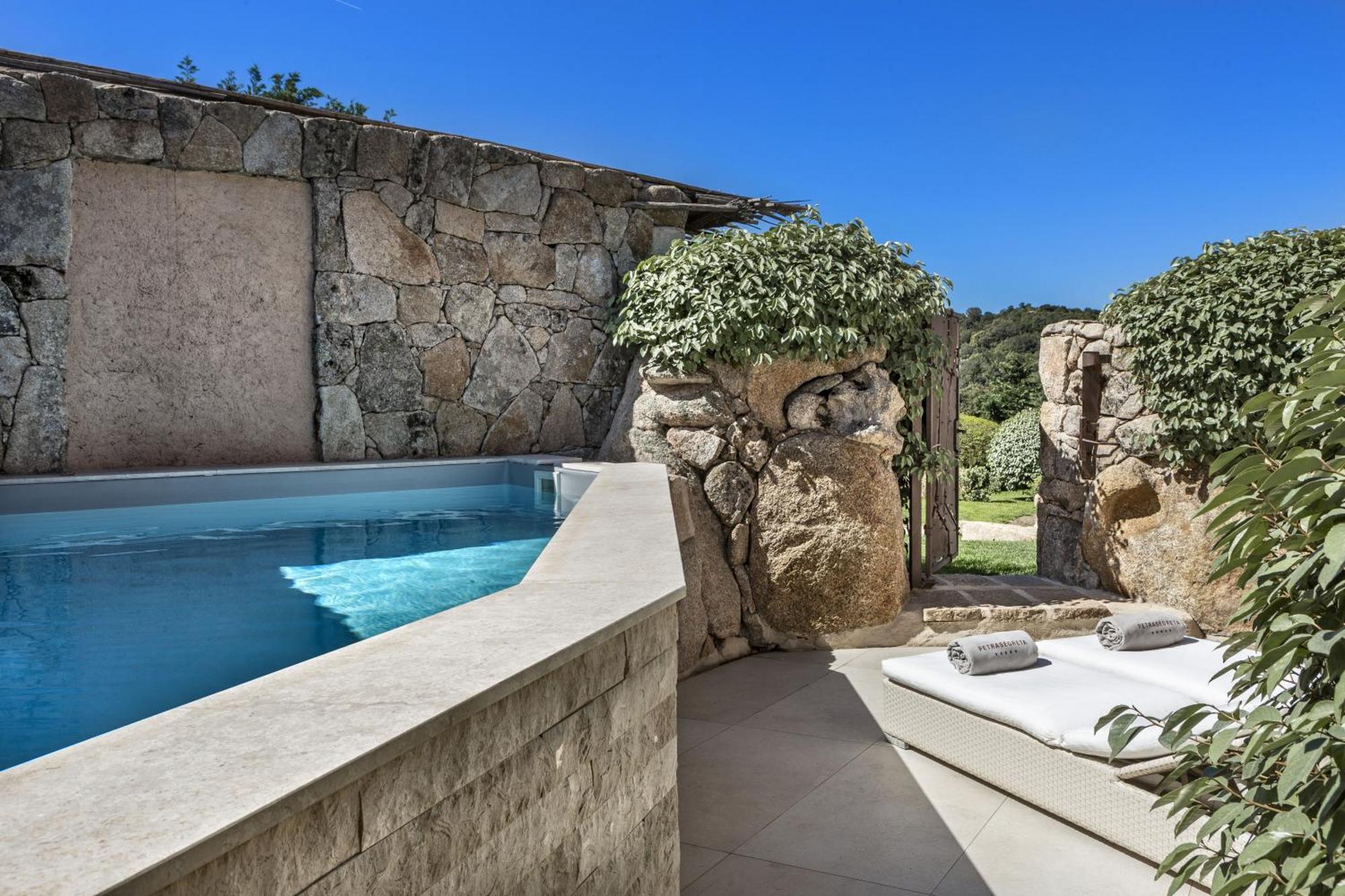 Junior Suite Private Pool