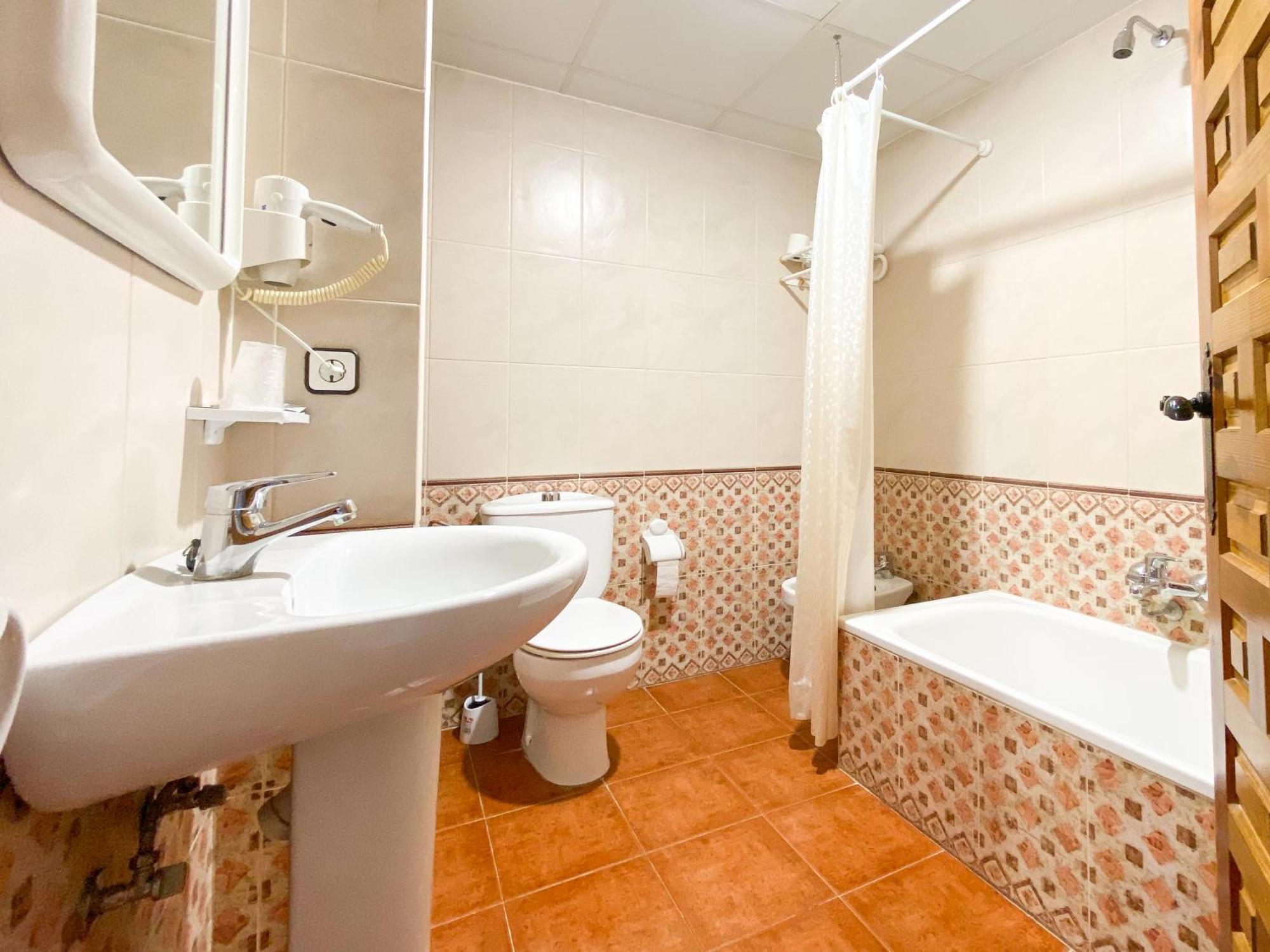 Double Room Balcony,1559038405:JPEG