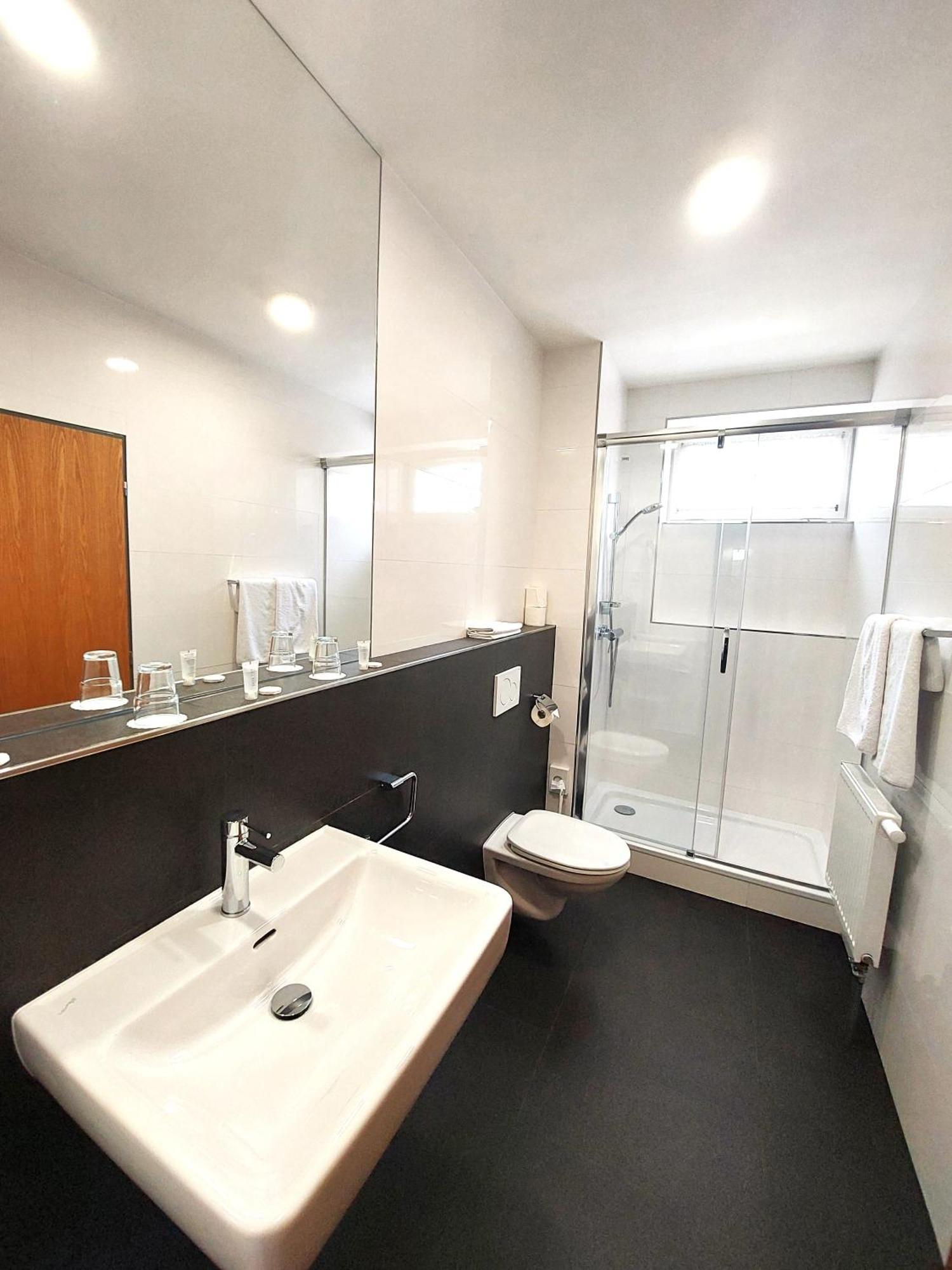 Superior Triple Room,1758289330:JPEG