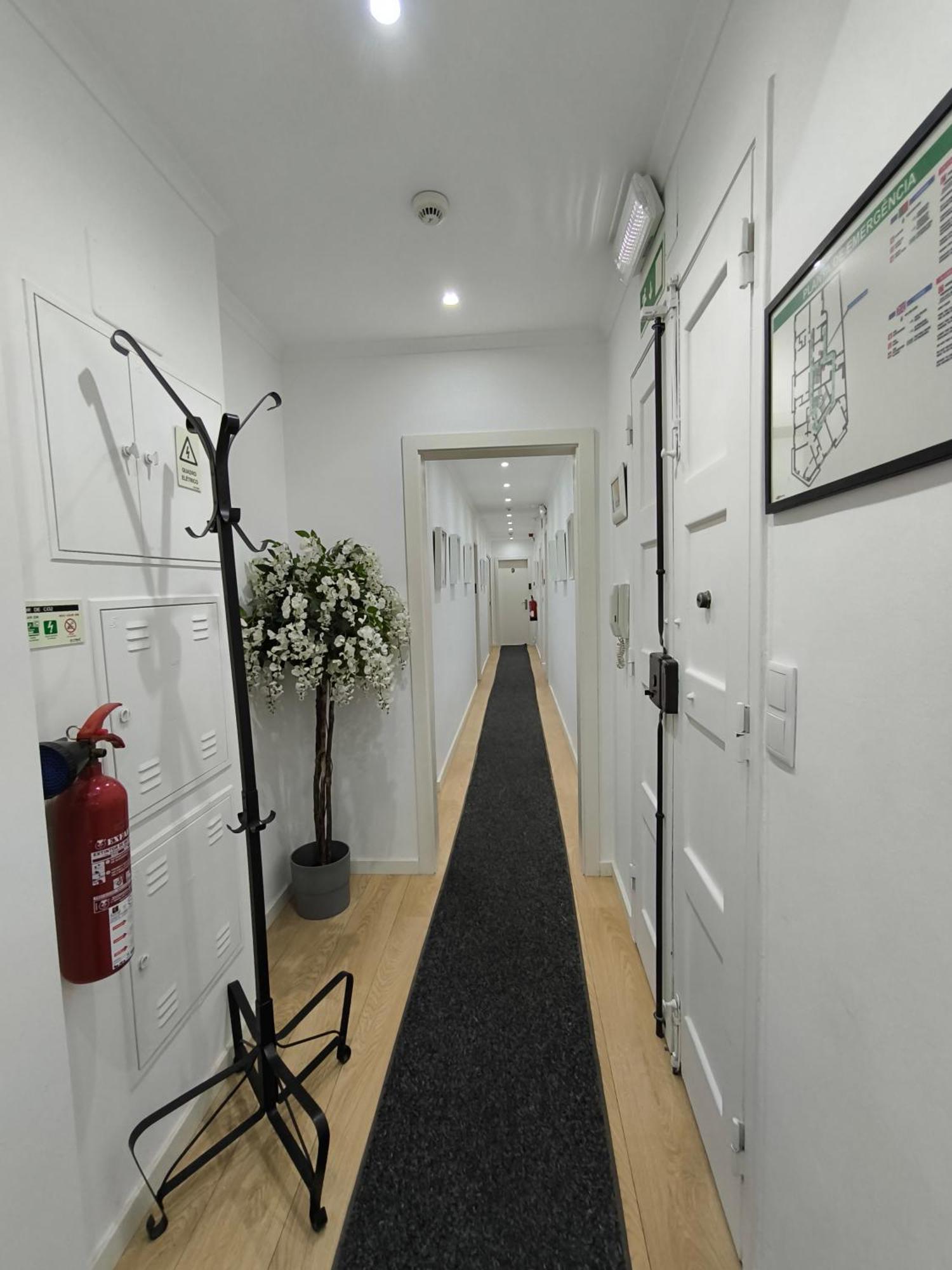 Penthouse Apartment,1572731522:JPEG