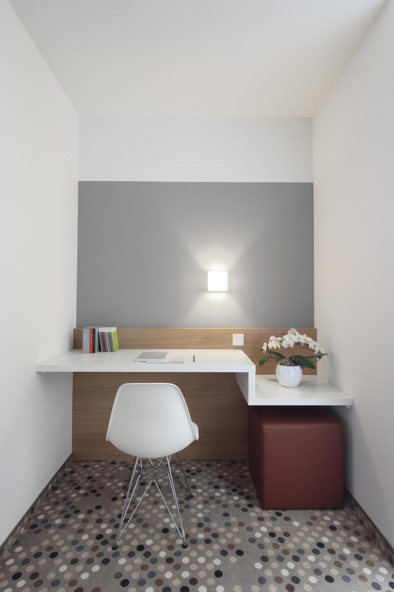 Standard Single Room,1580367829:JPEG