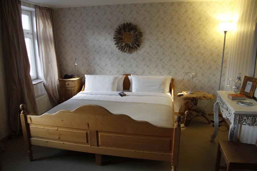 Standard Double Room,1308750463:JPEG