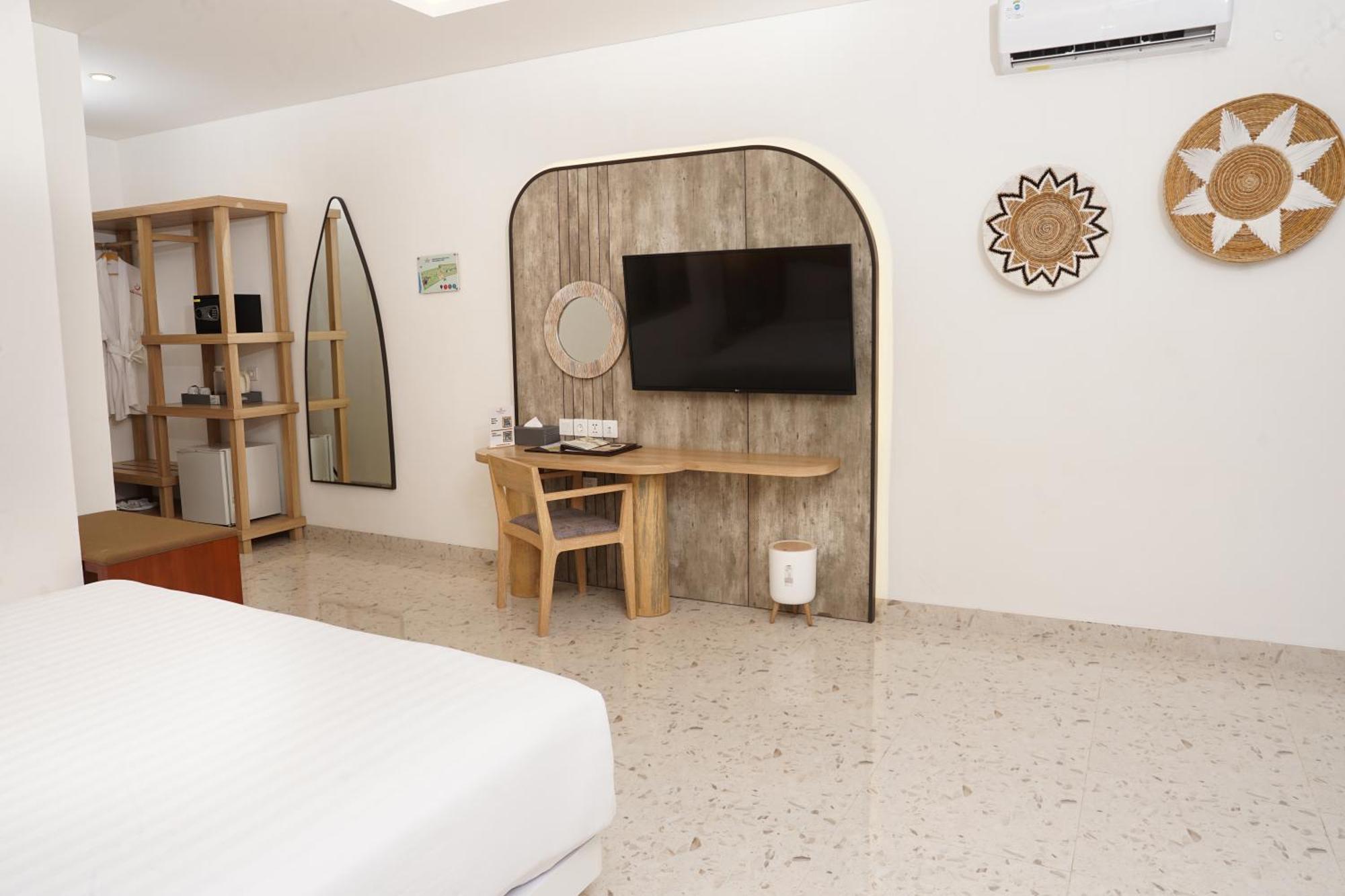 Beachfront Suite