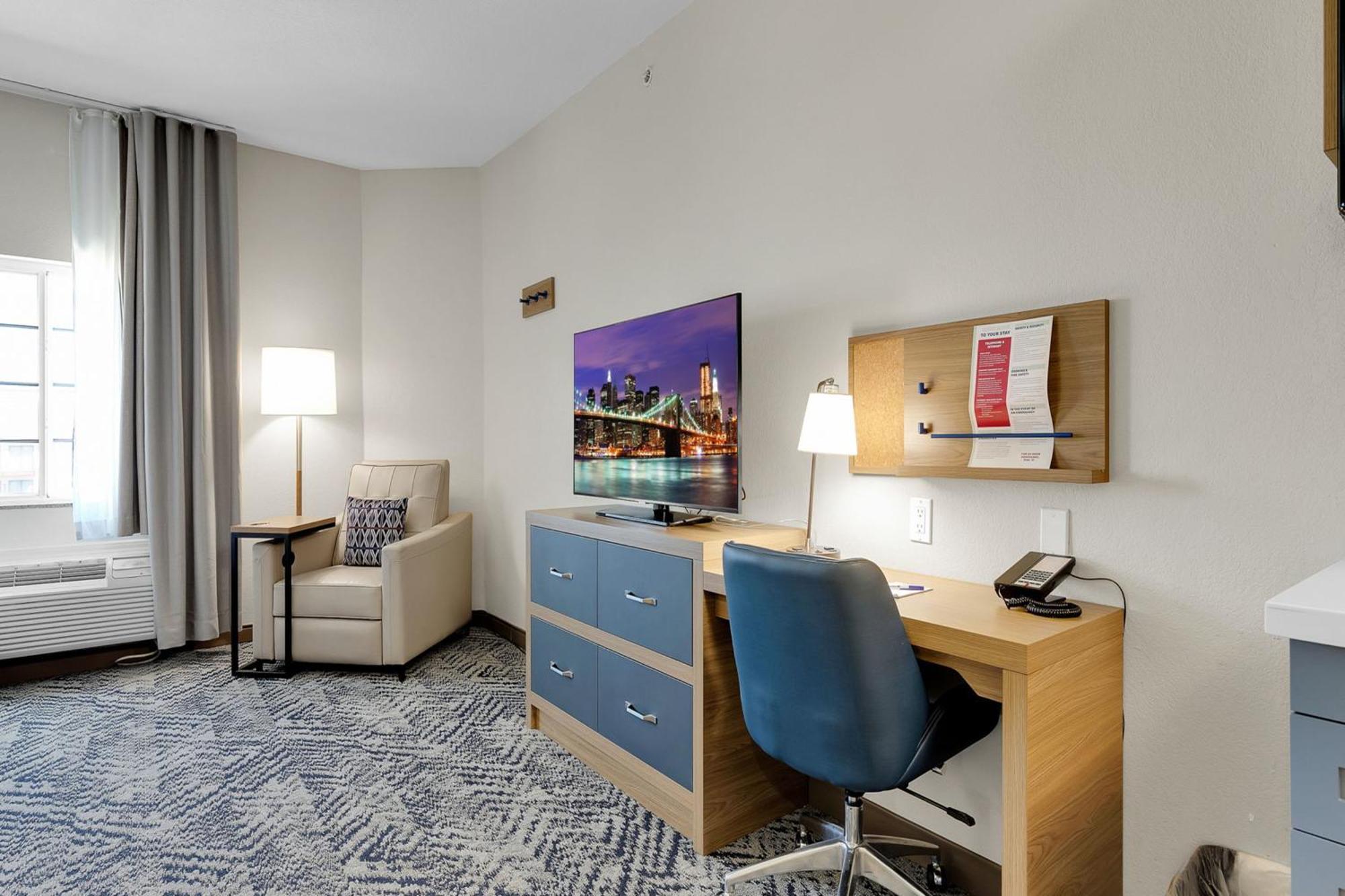 Studio Suite,1584460114:JPEG