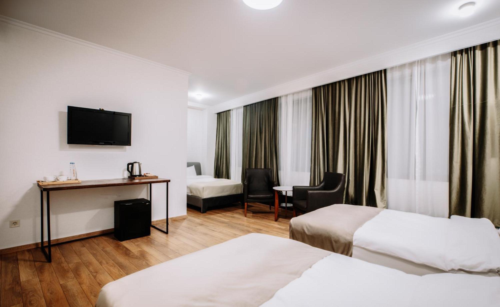 Comfort Triple Room