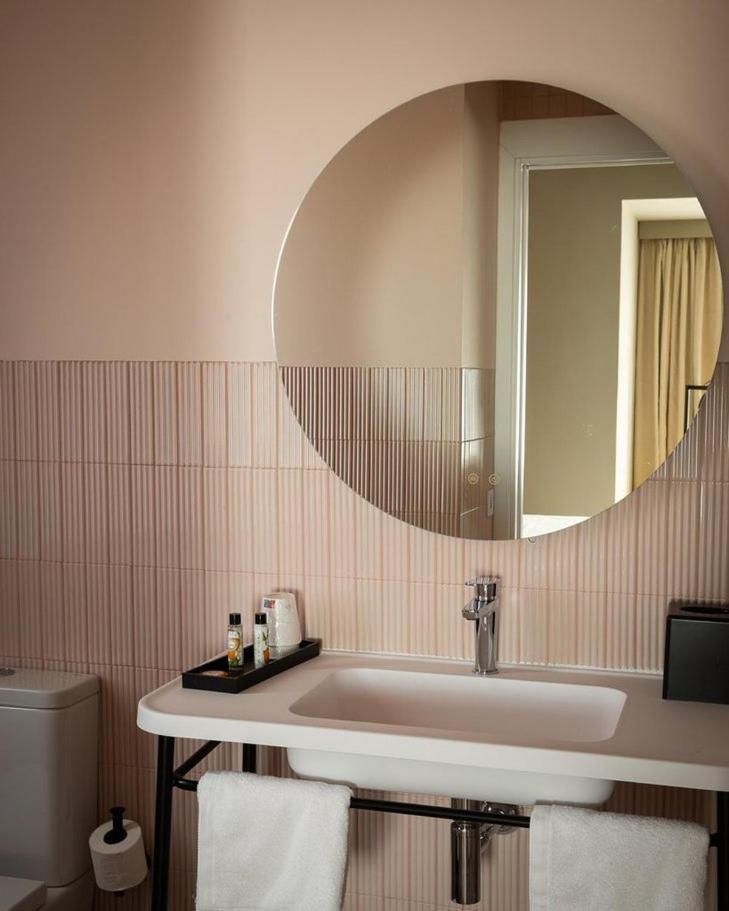 Chambre Double ou Lits Jumeaux Deluxe - Vue sur Piscine