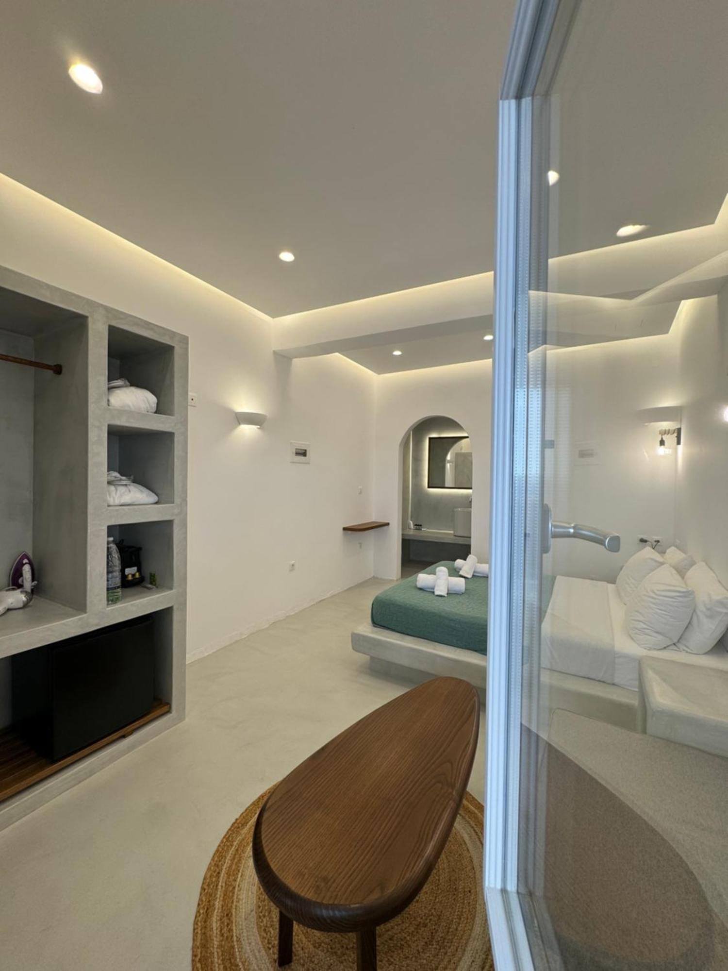Superior Double Room Caldera View