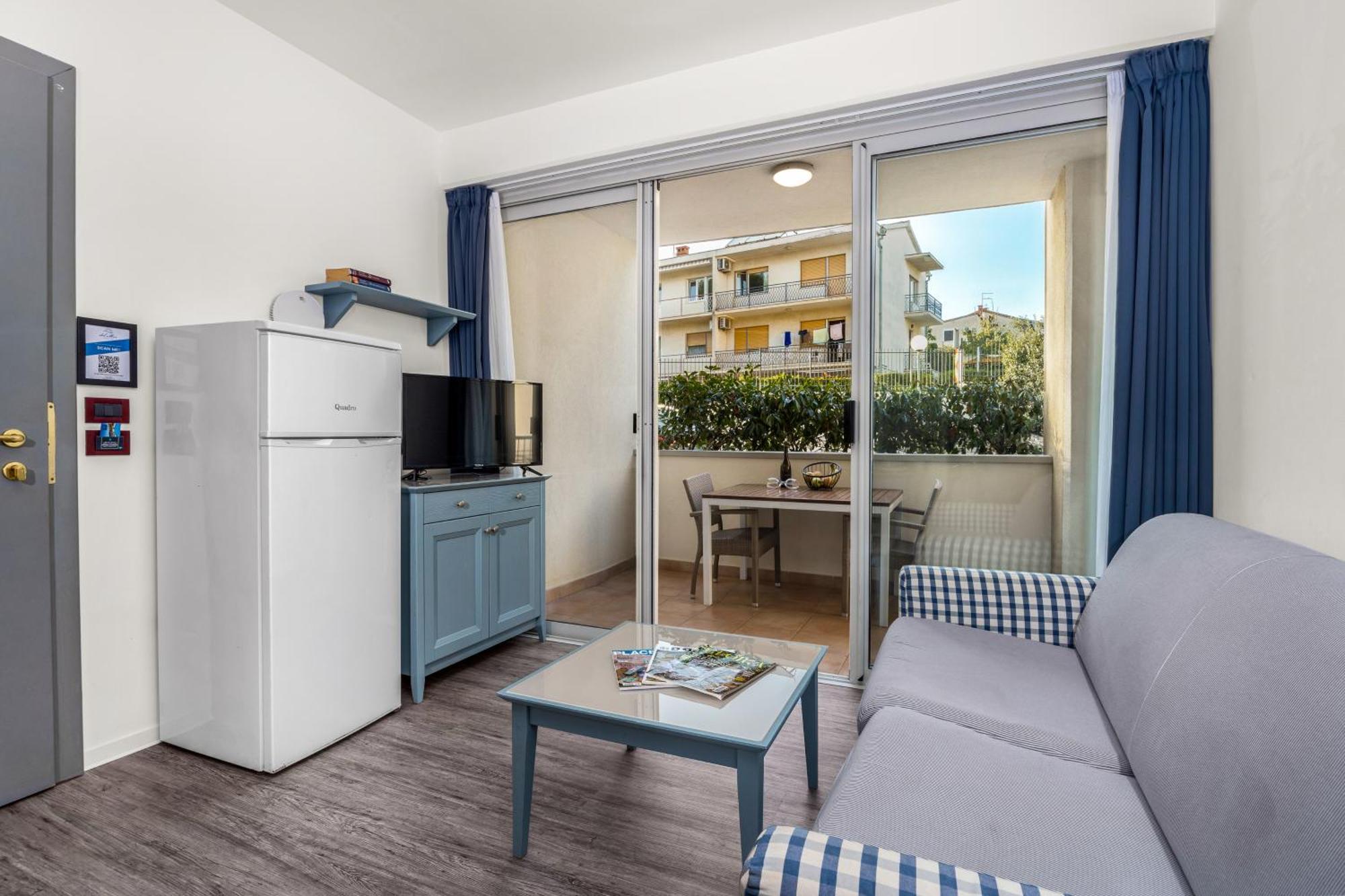 Studio Apartment Balcony