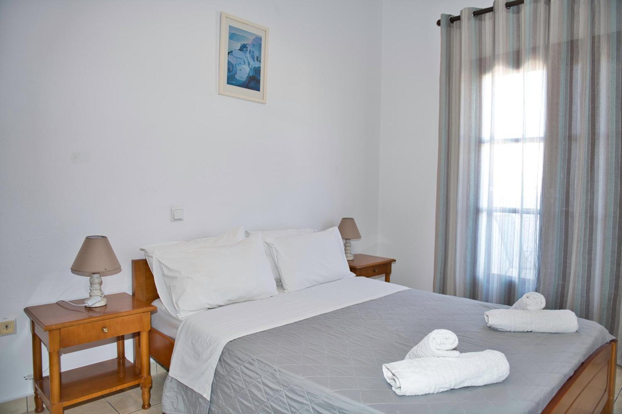 One-Bedroom Apartment,1588133267:JPEG